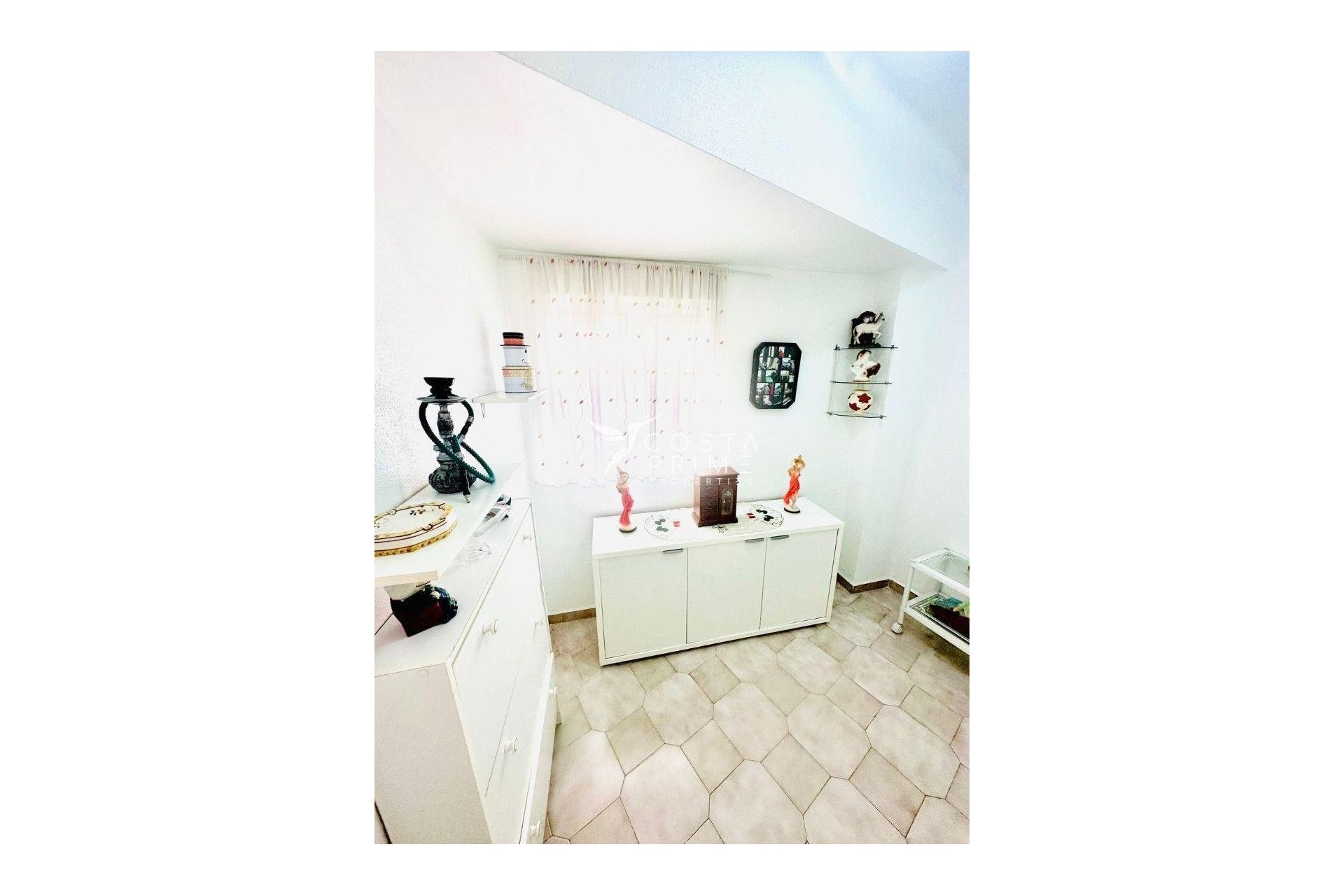 Resale - Apartment / Flat - Benidorm