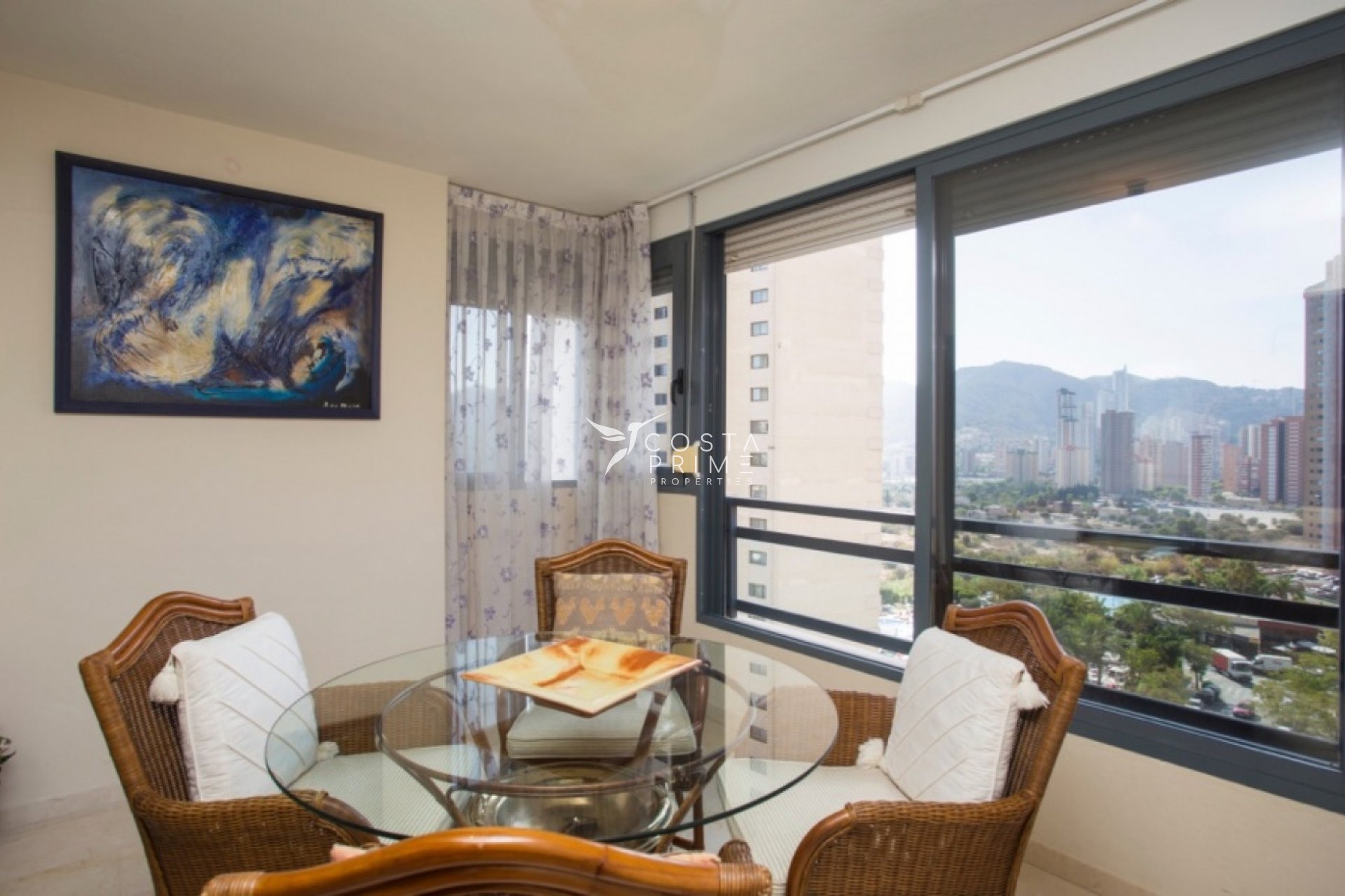 Resale - Apartment / Flat - Benidorm