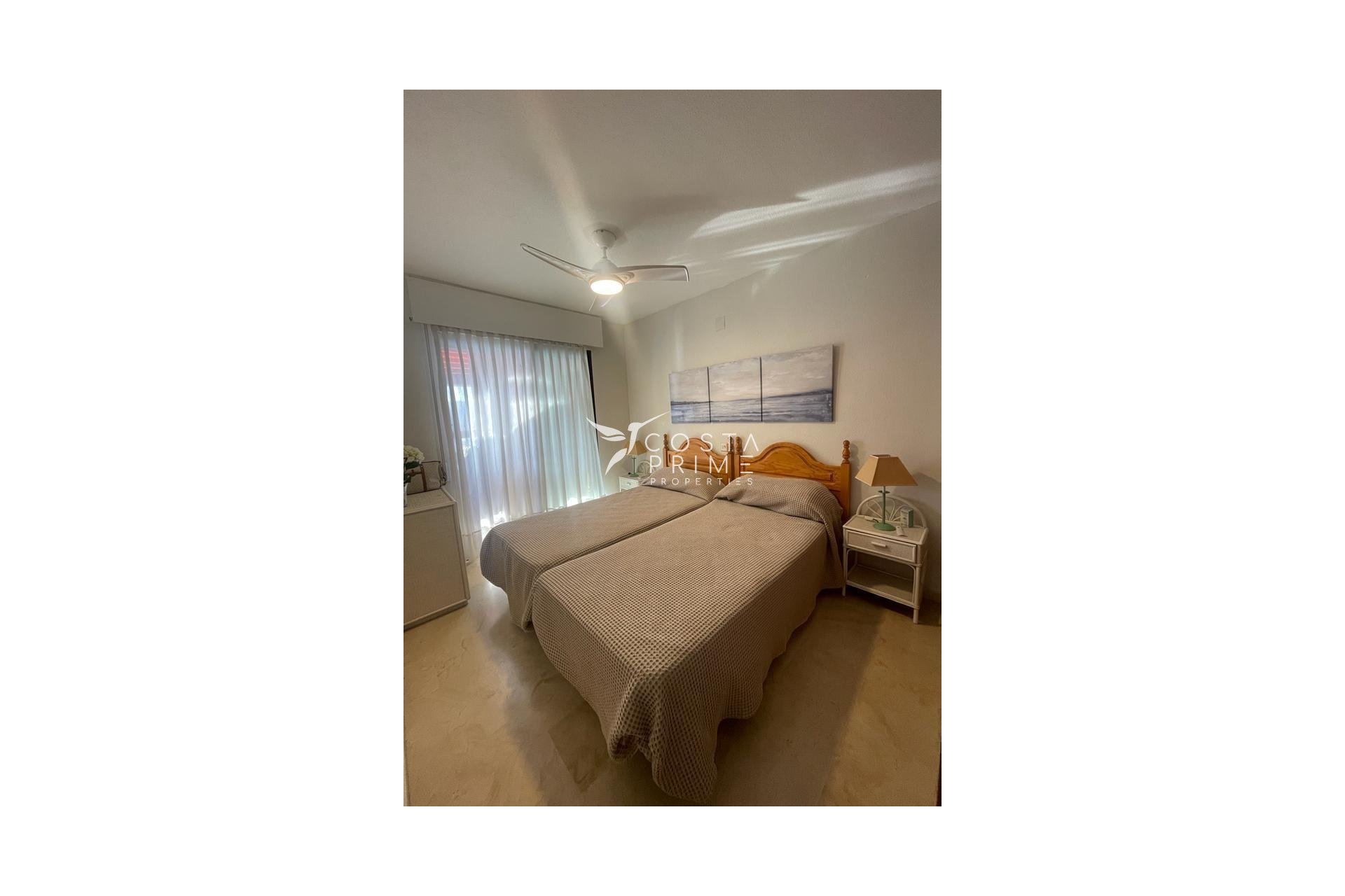 Resale - Apartment / Flat - Benidorm