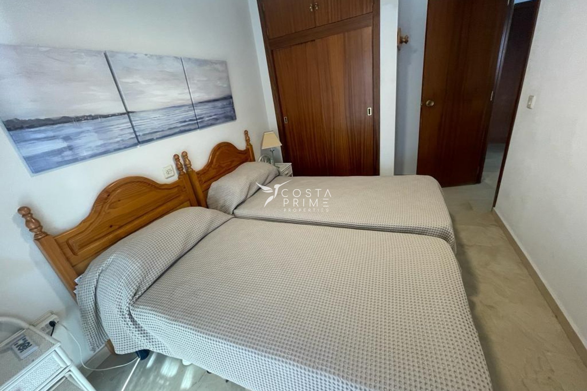 Resale - Apartment / Flat - Benidorm