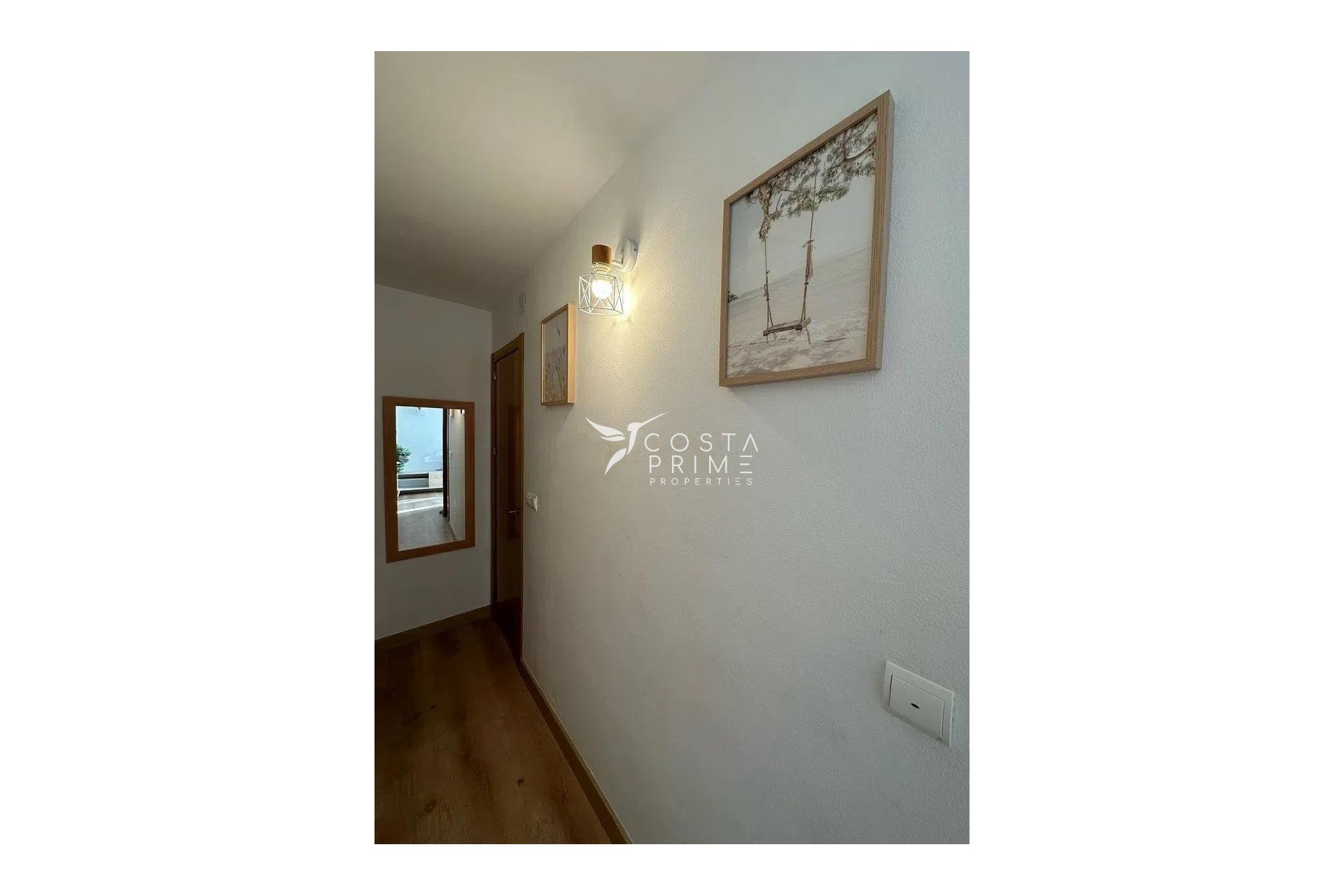 Resale - Apartment / Flat - Benidorm