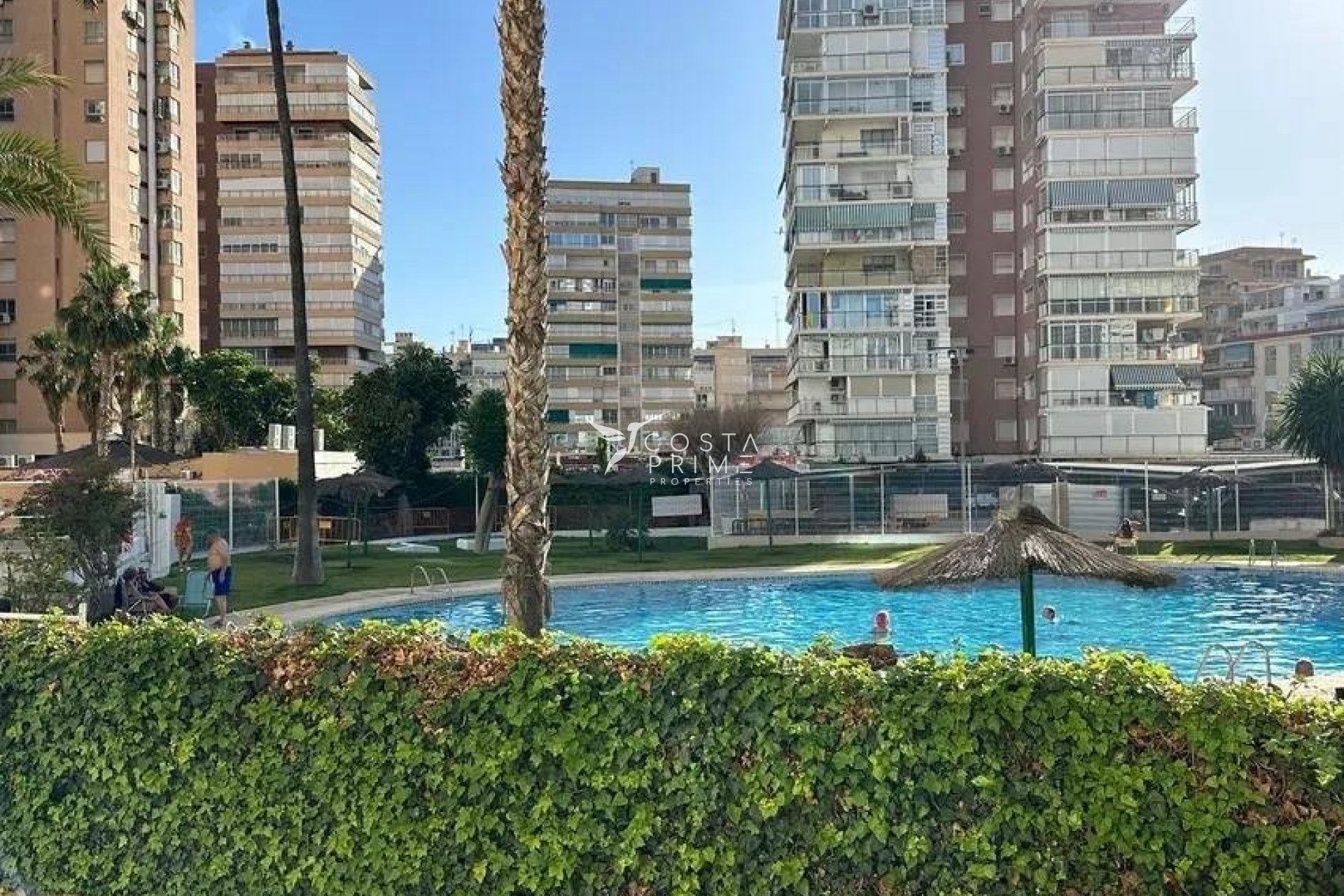 Resale - Apartment / Flat - Benidorm