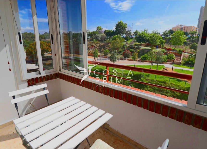 Resale - Apartment / Flat - Benidorm