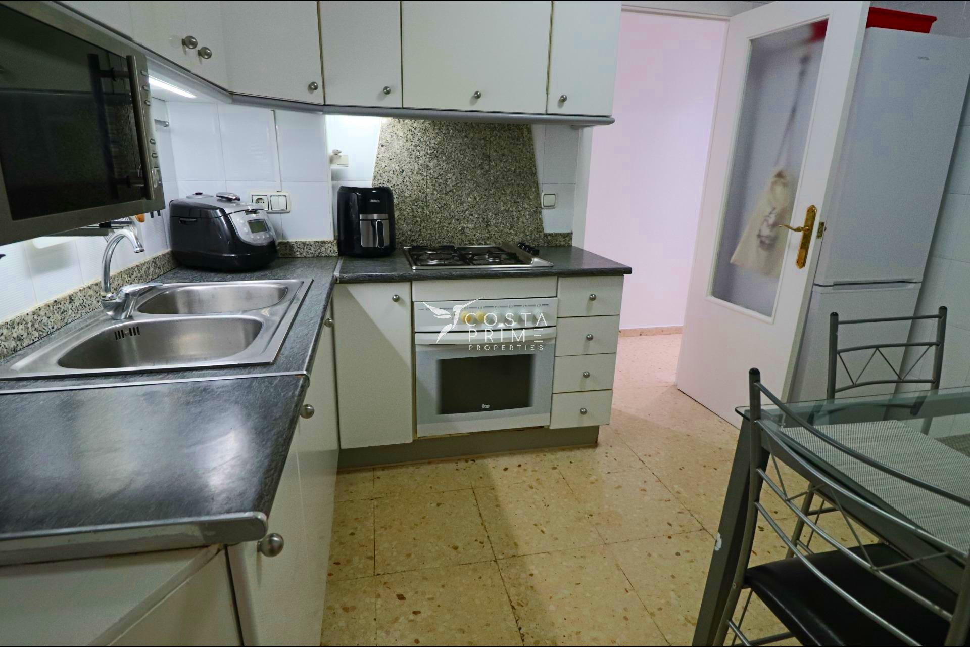 Resale - Apartment / Flat - Benidorm