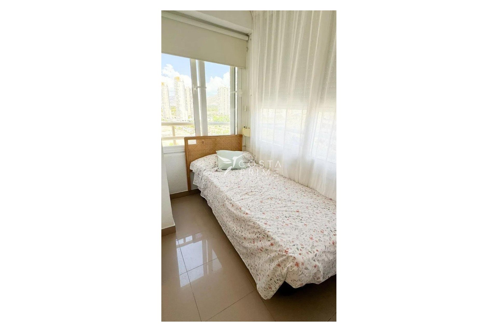 Resale - Apartment / Flat - Benidorm