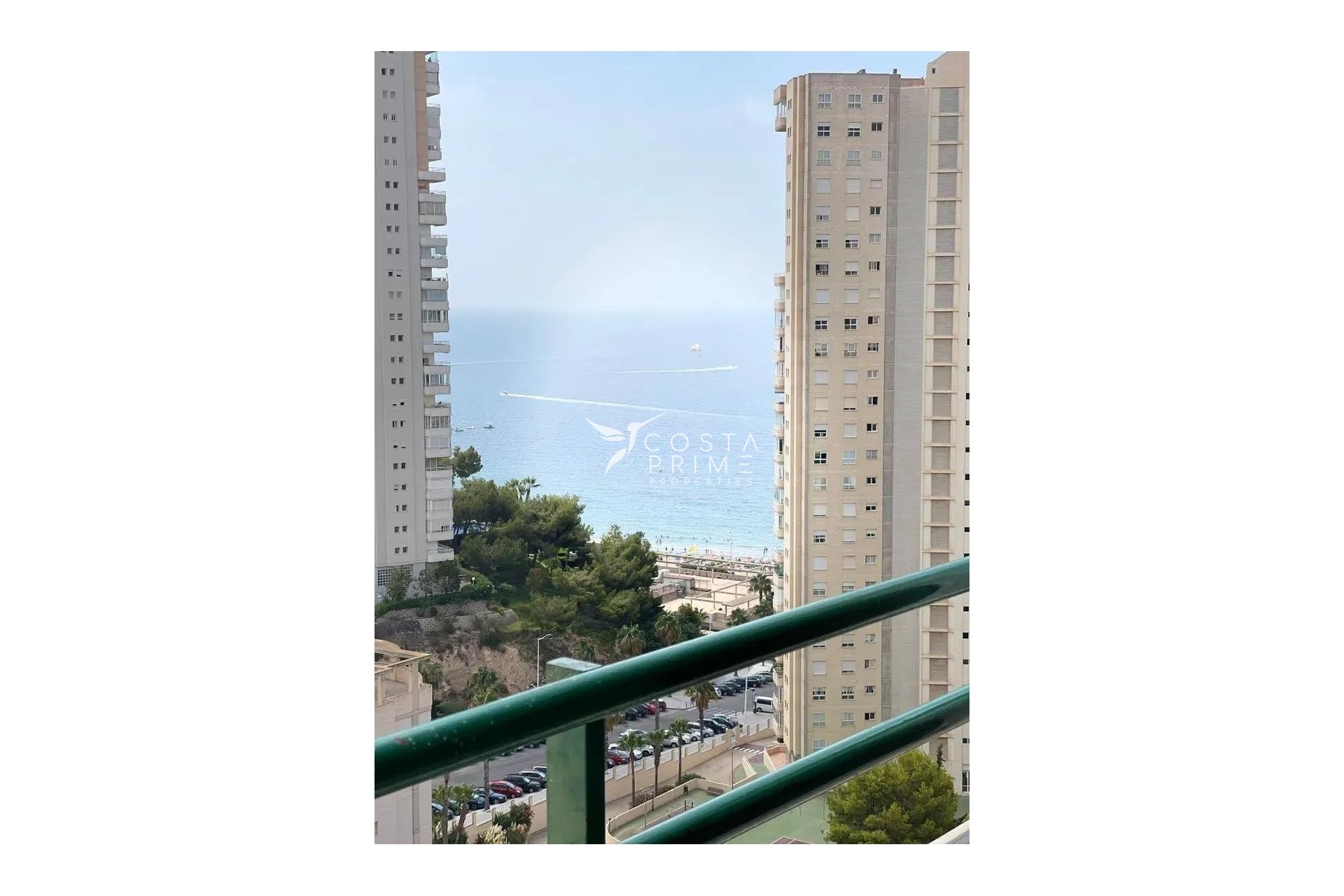 Resale - Apartment / Flat - Benidorm