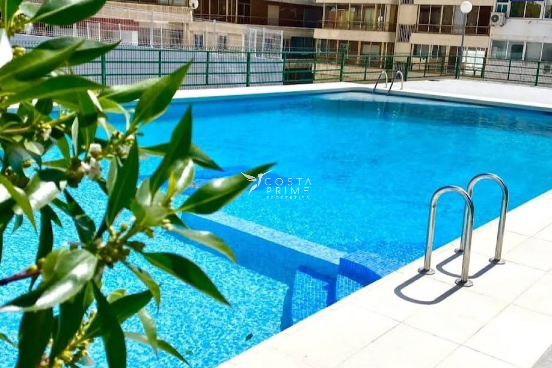 Resale - Apartment / Flat - Benidorm