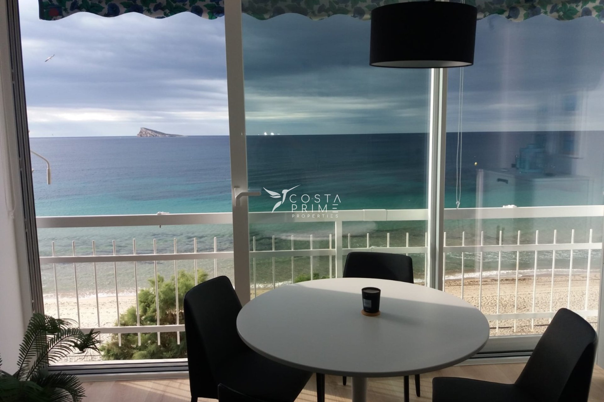 Resale - Apartment / Flat - Benidorm