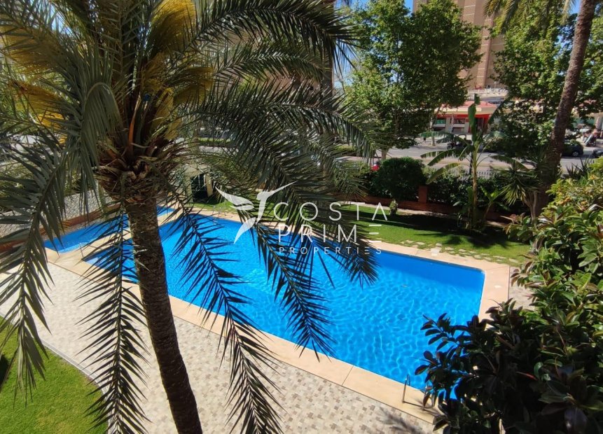 Resale - Apartment / Flat - Benidorm