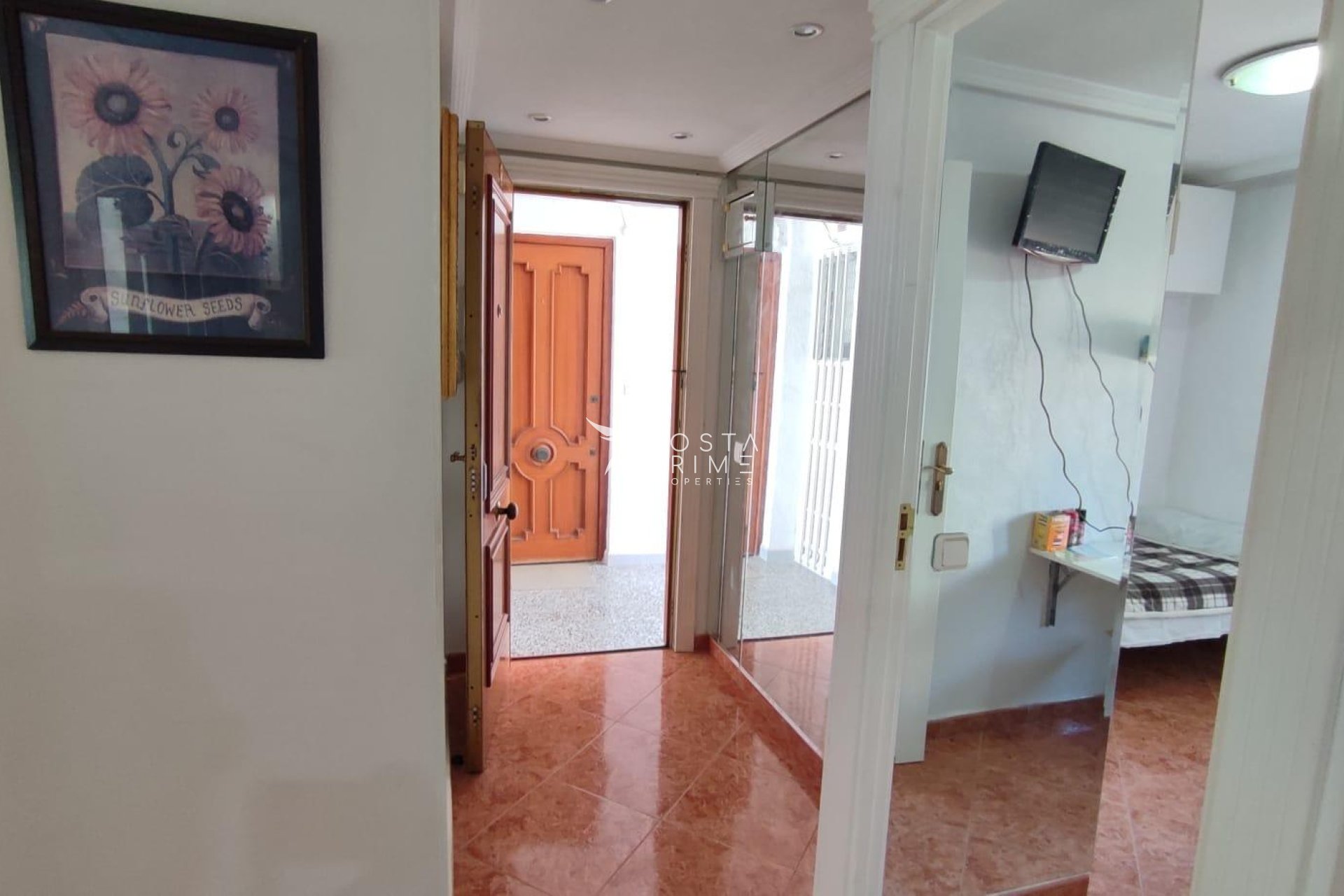 Resale - Apartment / Flat - Benidorm