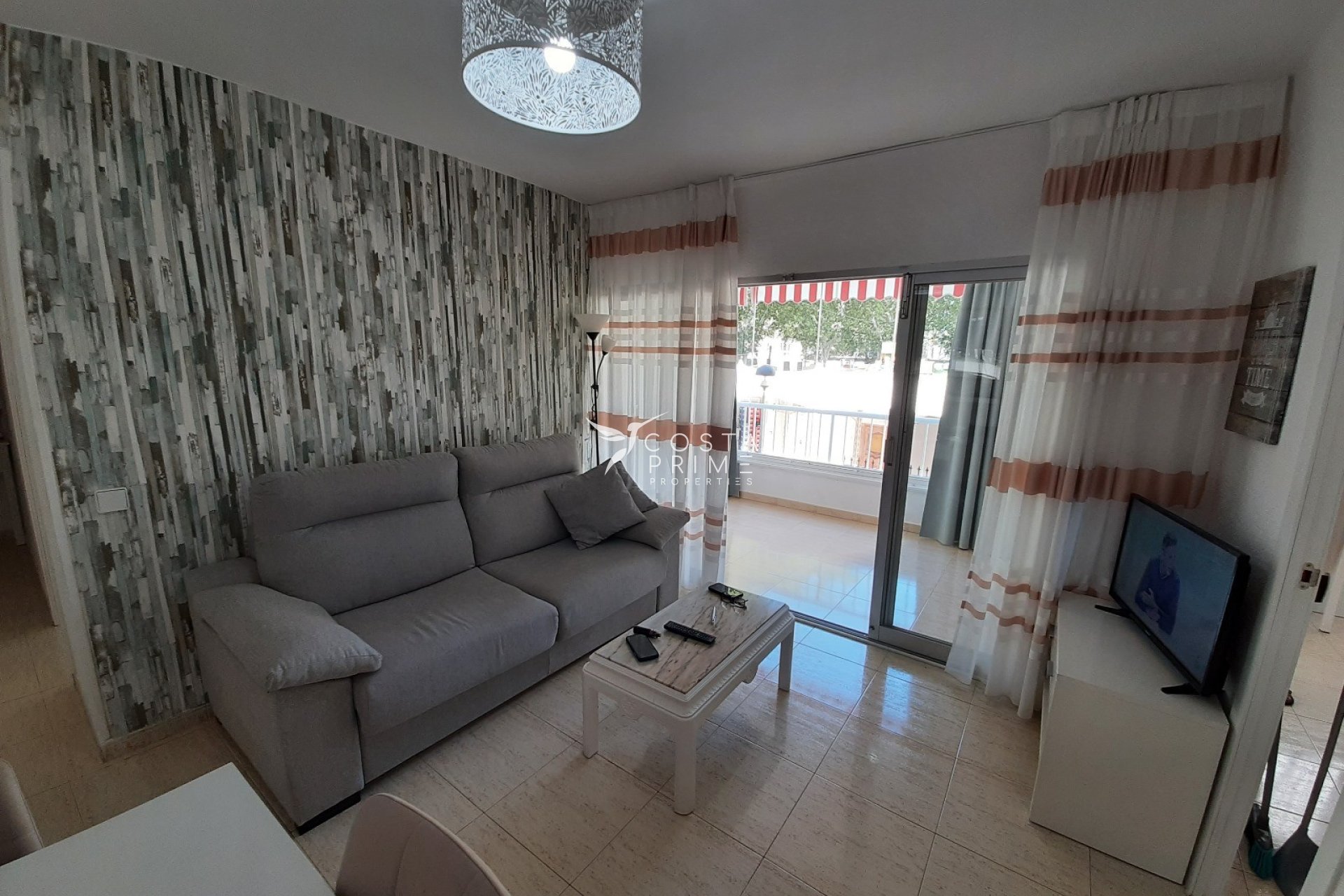 Resale - Apartment / Flat - Benidorm