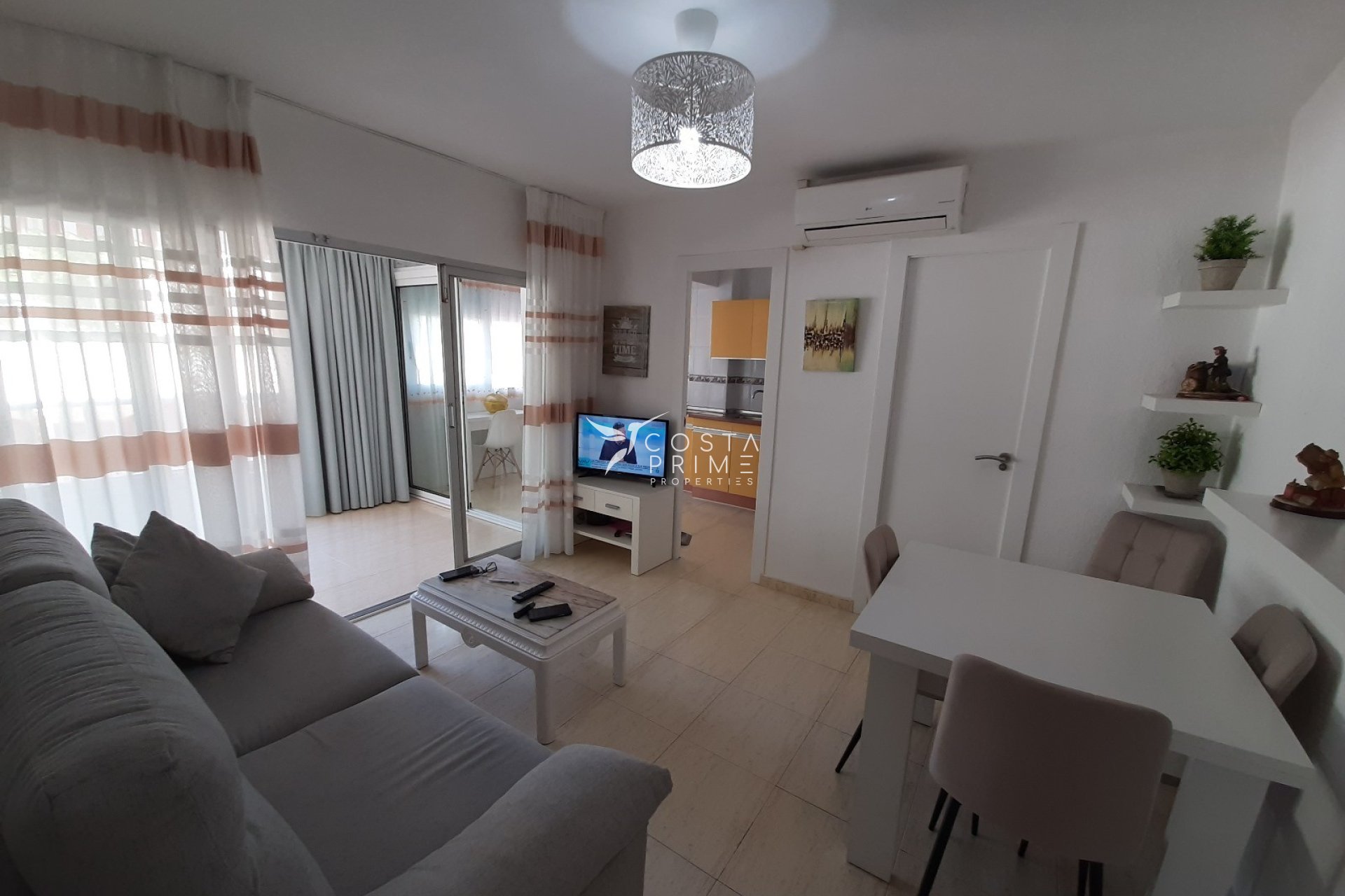 Resale - Apartment / Flat - Benidorm