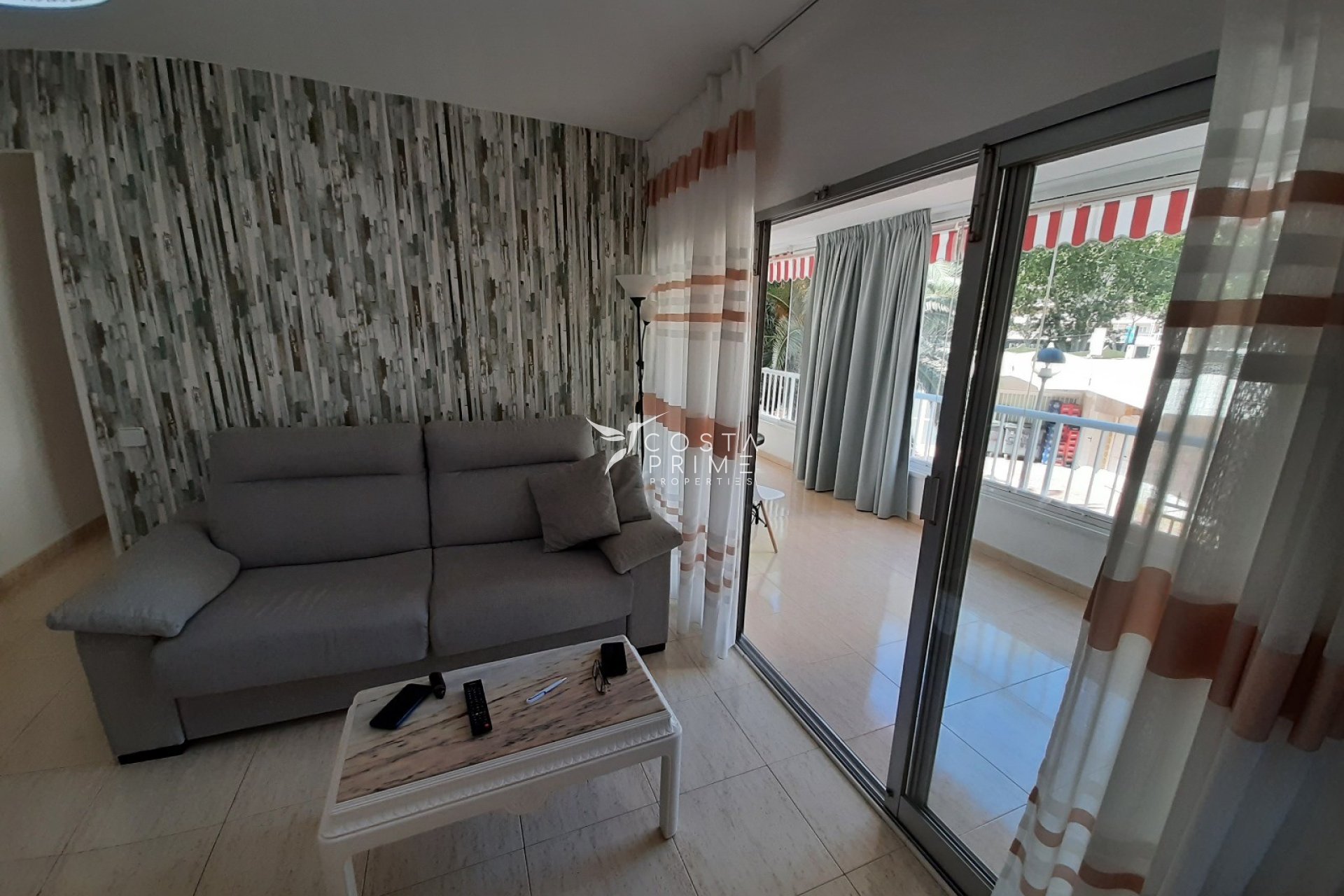 Resale - Apartment / Flat - Benidorm