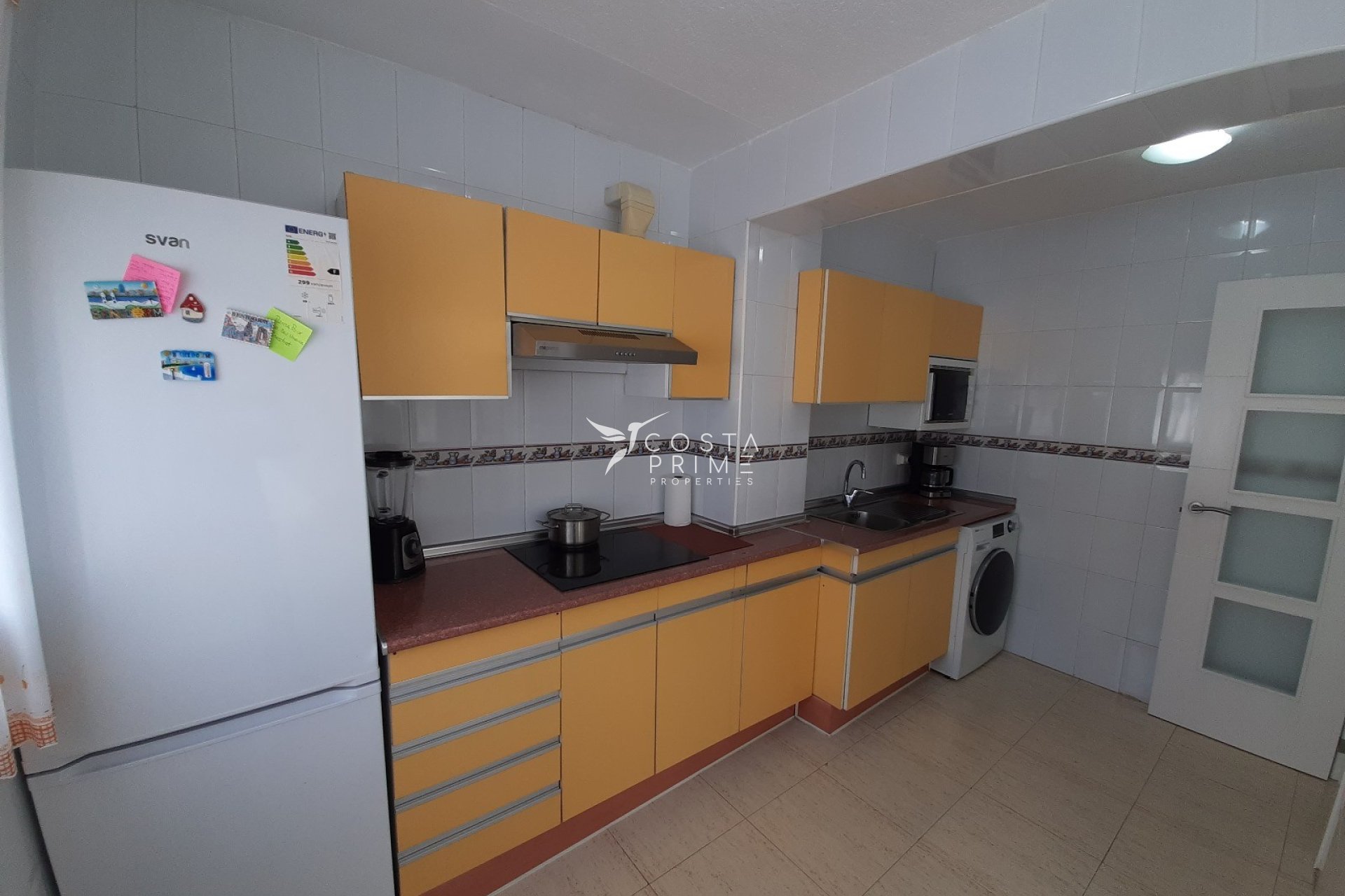 Resale - Apartment / Flat - Benidorm