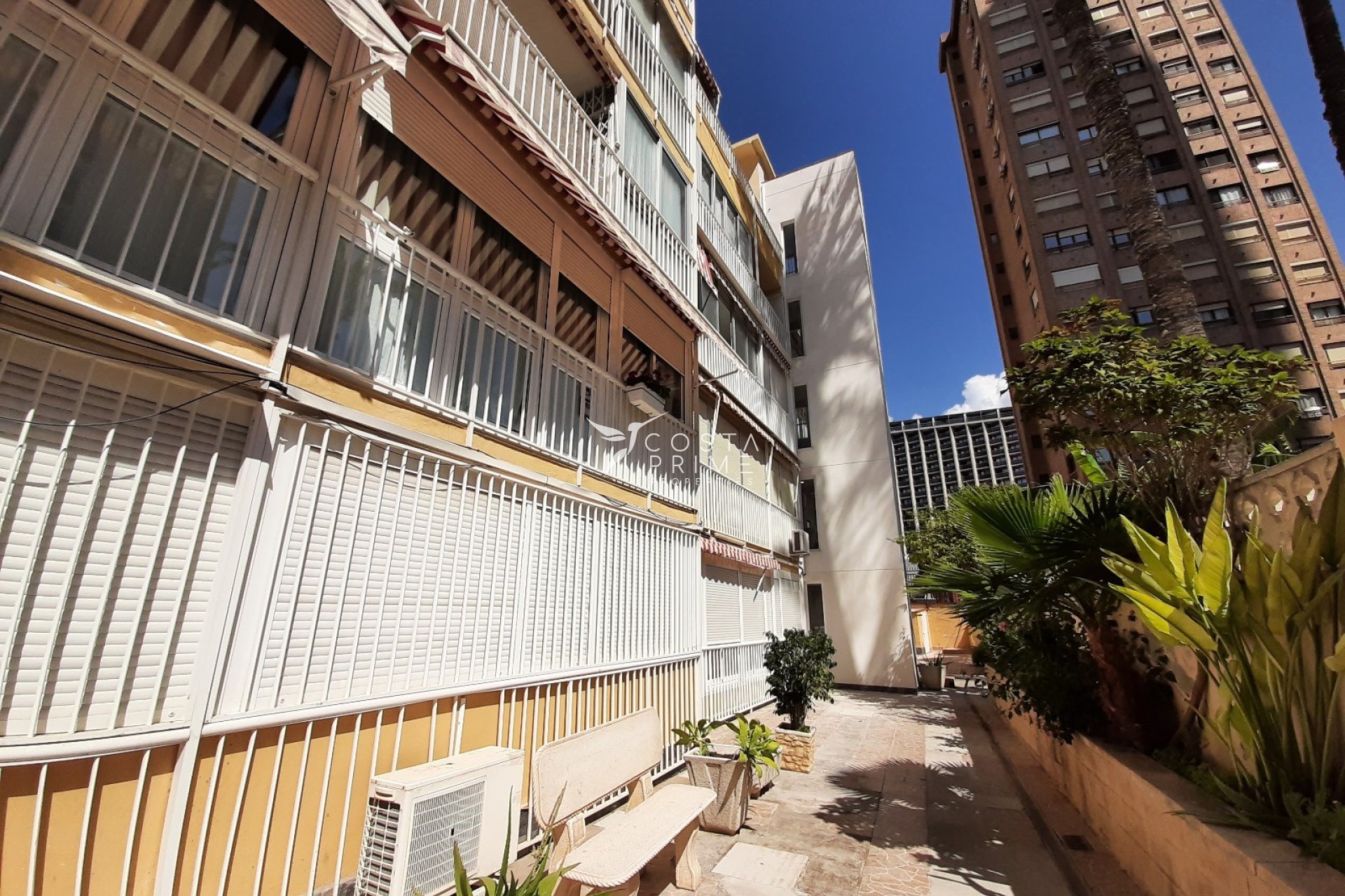 Resale - Apartment / Flat - Benidorm