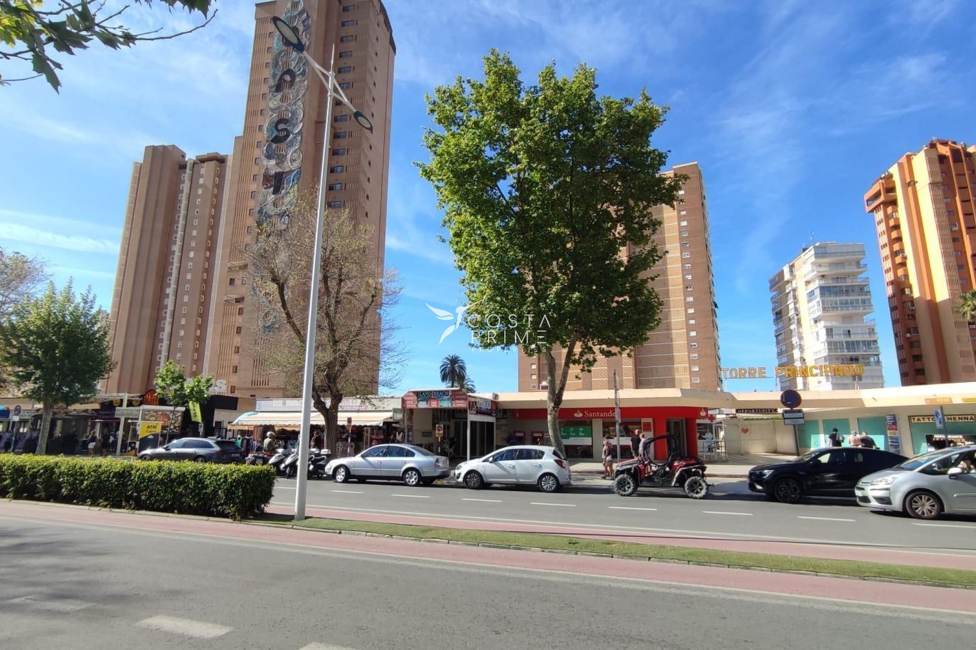 Resale - Apartment / Flat - Benidorm