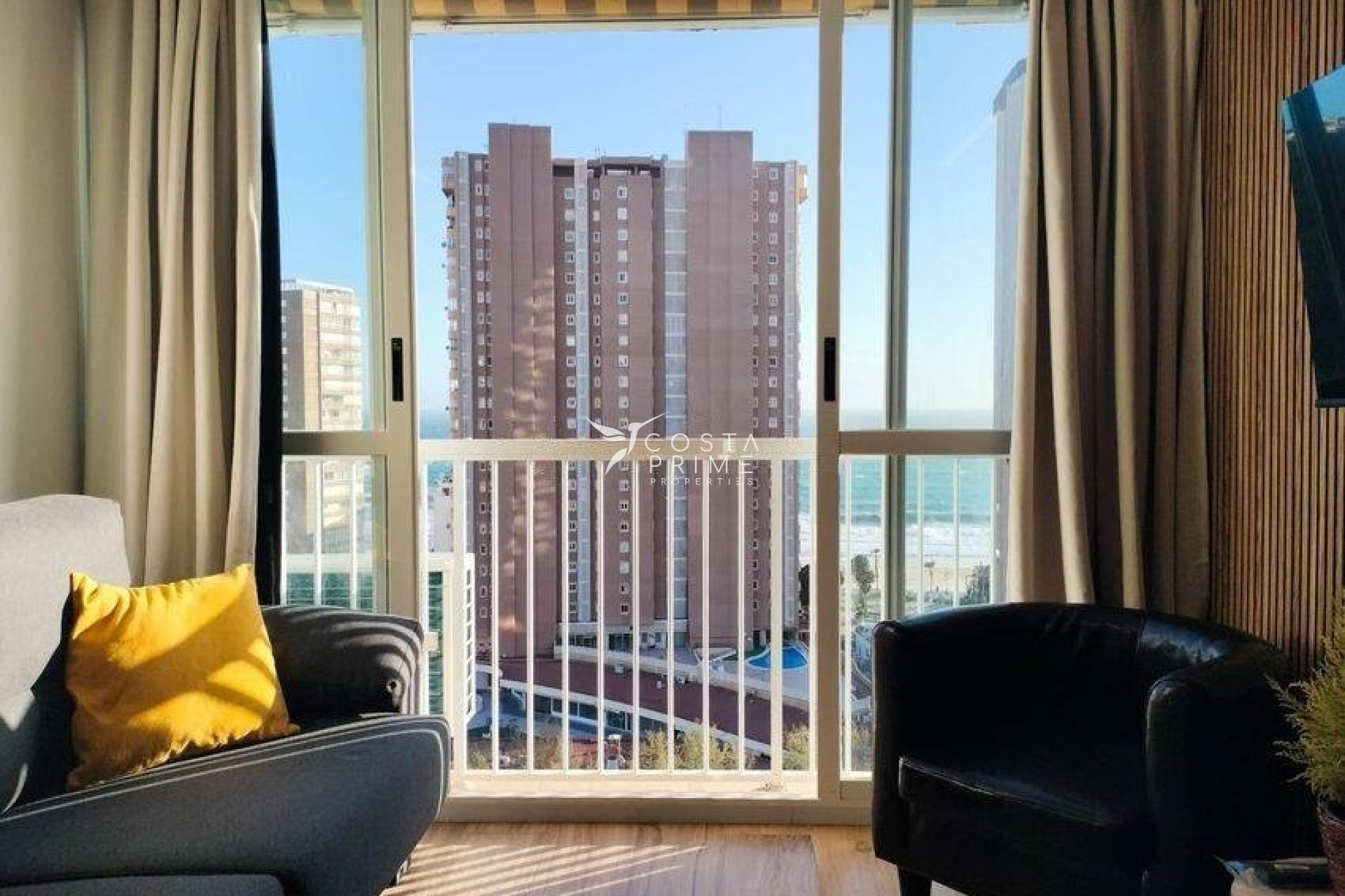 Resale - Apartment / Flat - Benidorm