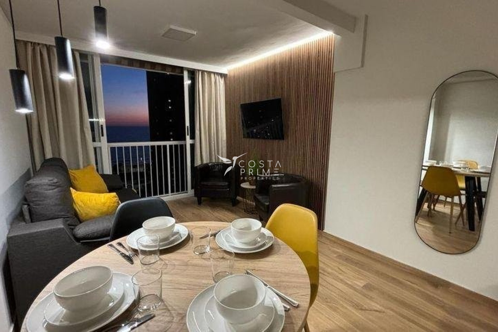 Resale - Apartment / Flat - Benidorm