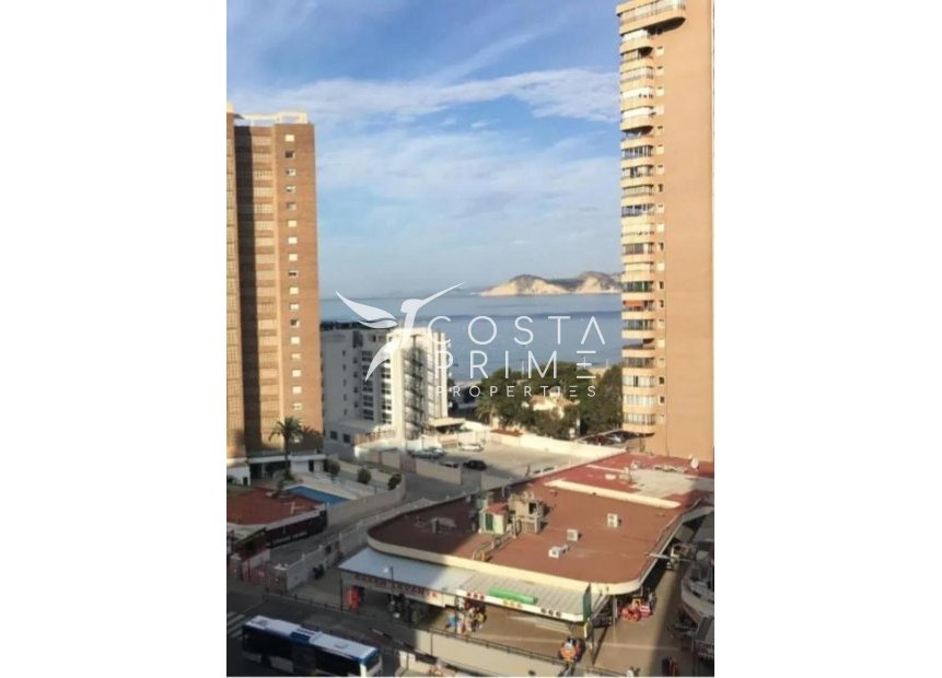 Resale - Apartment / Flat - Benidorm