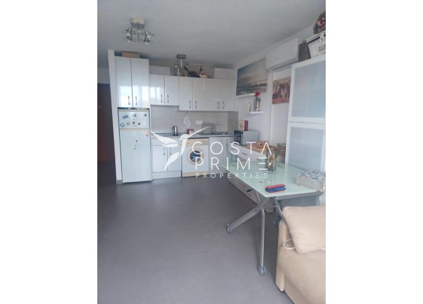 Resale - Apartment / Flat - Benidorm