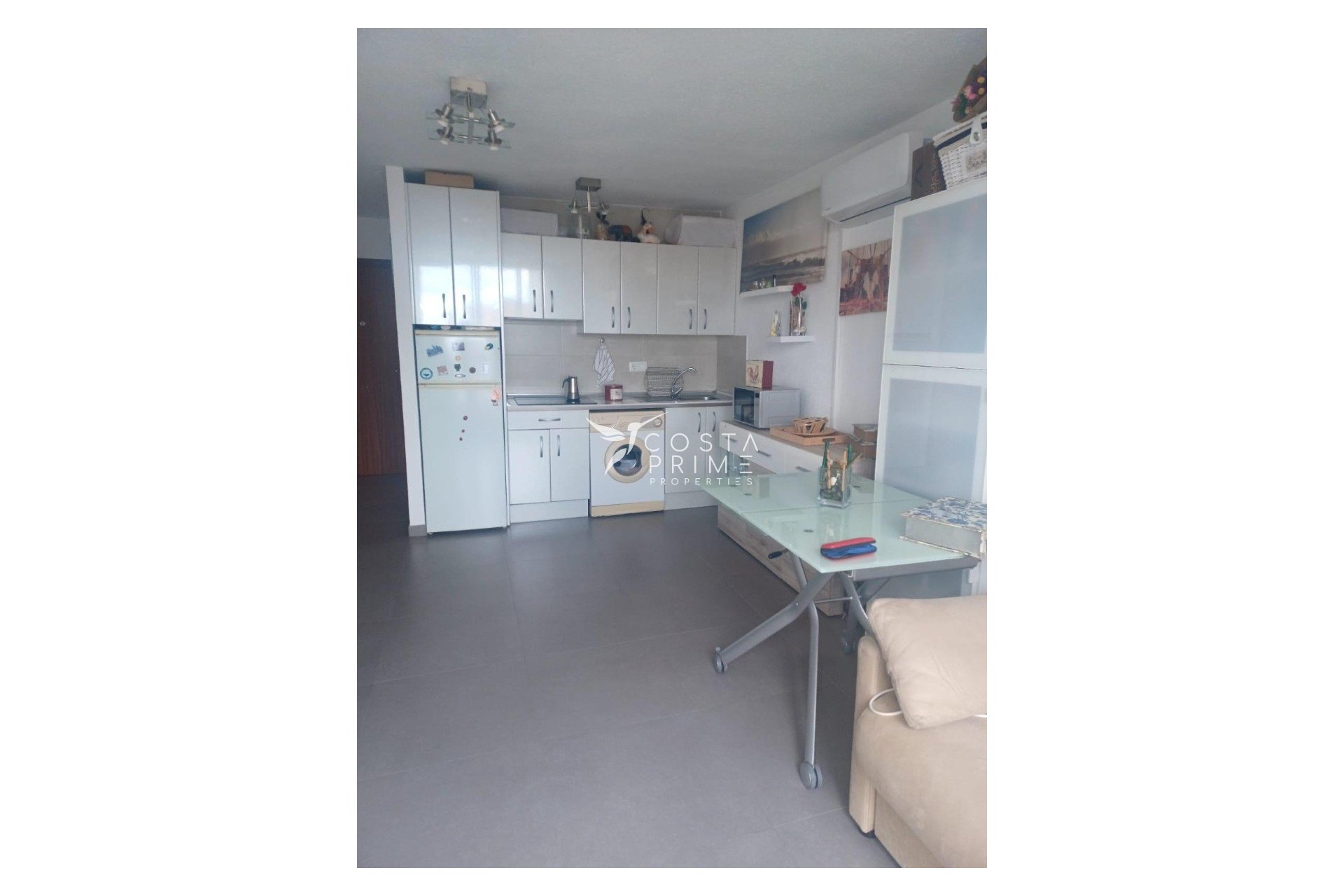 Resale - Apartment / Flat - Benidorm