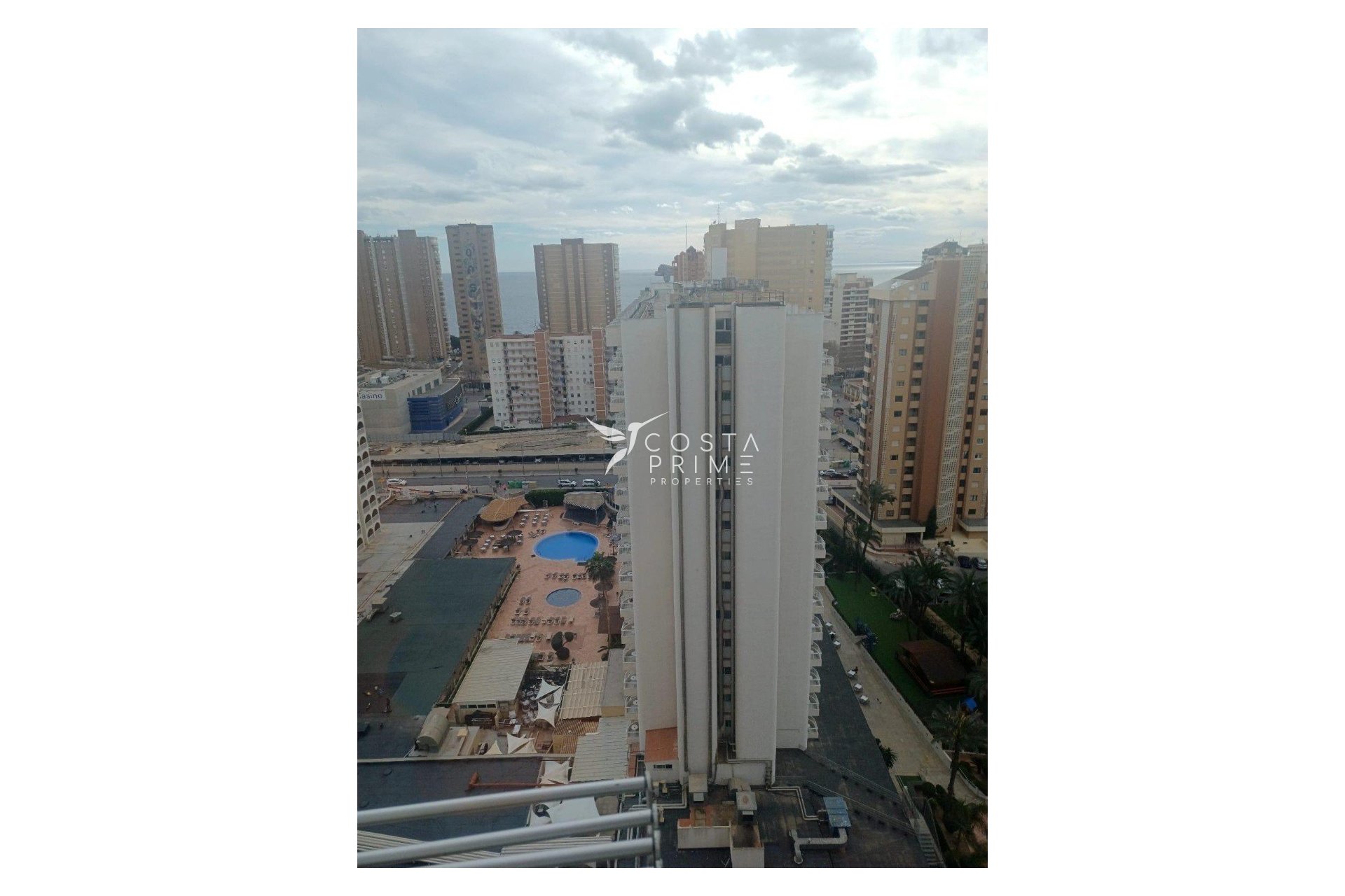 Resale - Apartment / Flat - Benidorm