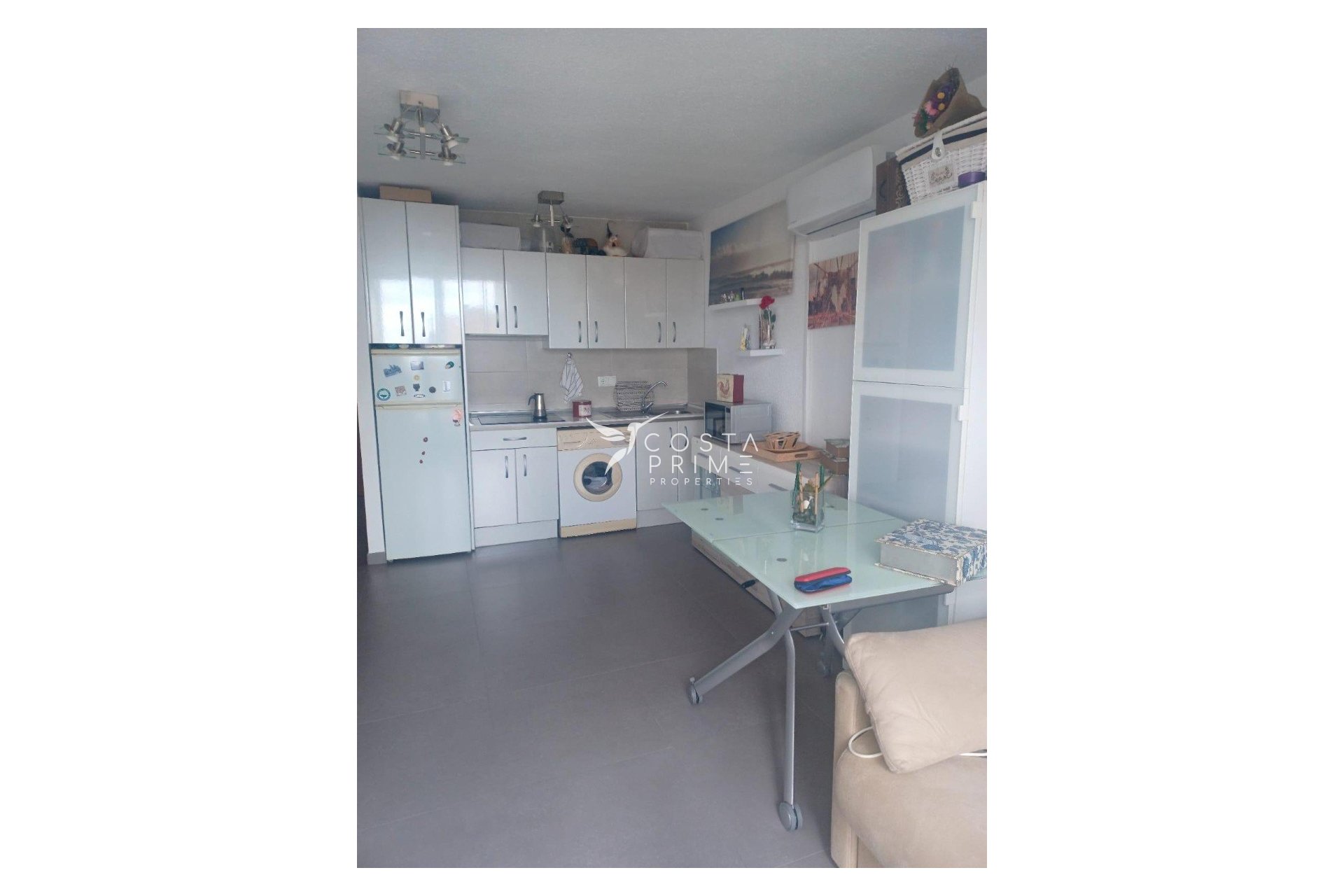 Resale - Apartment / Flat - Benidorm