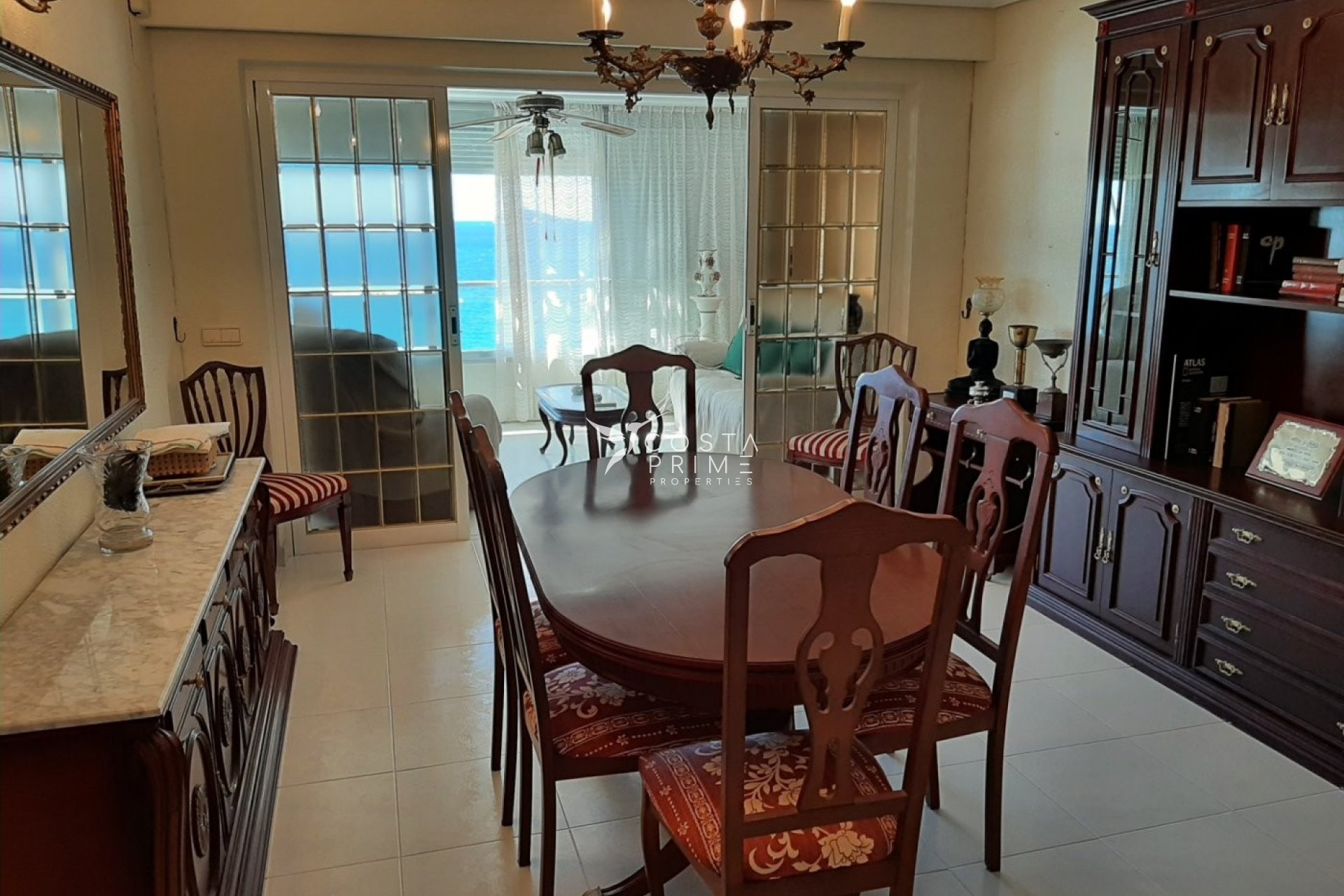 Resale - Apartment / Flat - Benidorm