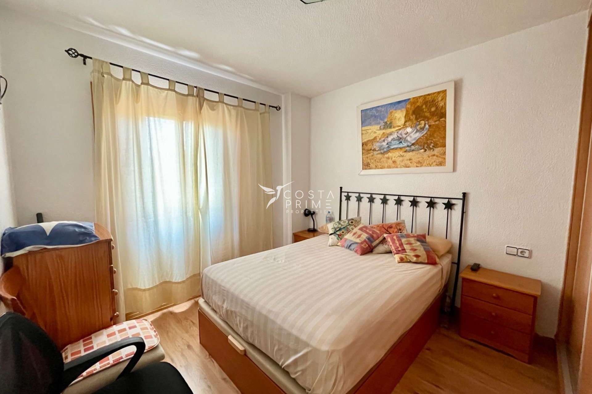 Resale - Apartment / Flat - Benidorm