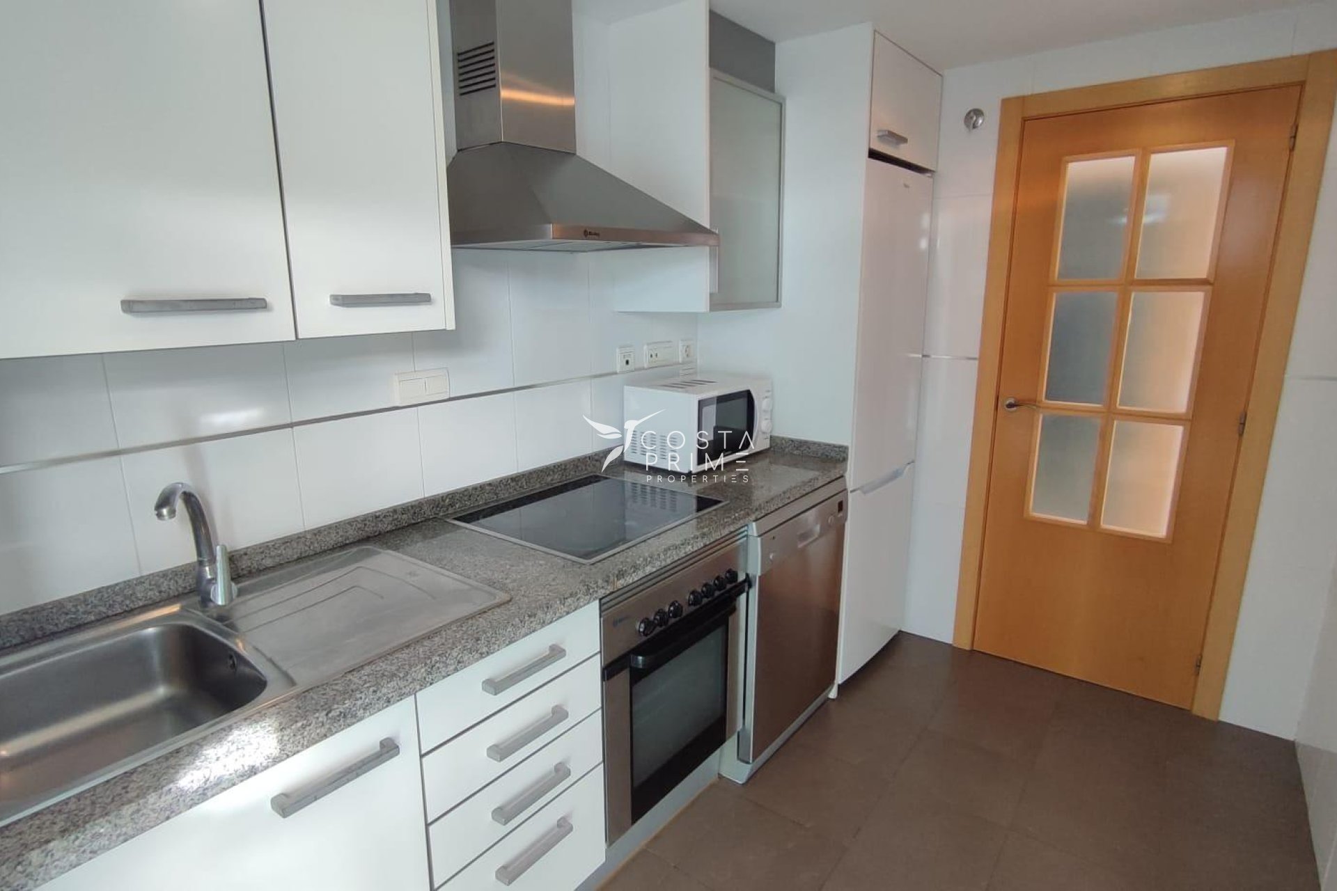 Resale - Apartment / Flat - Benidorm