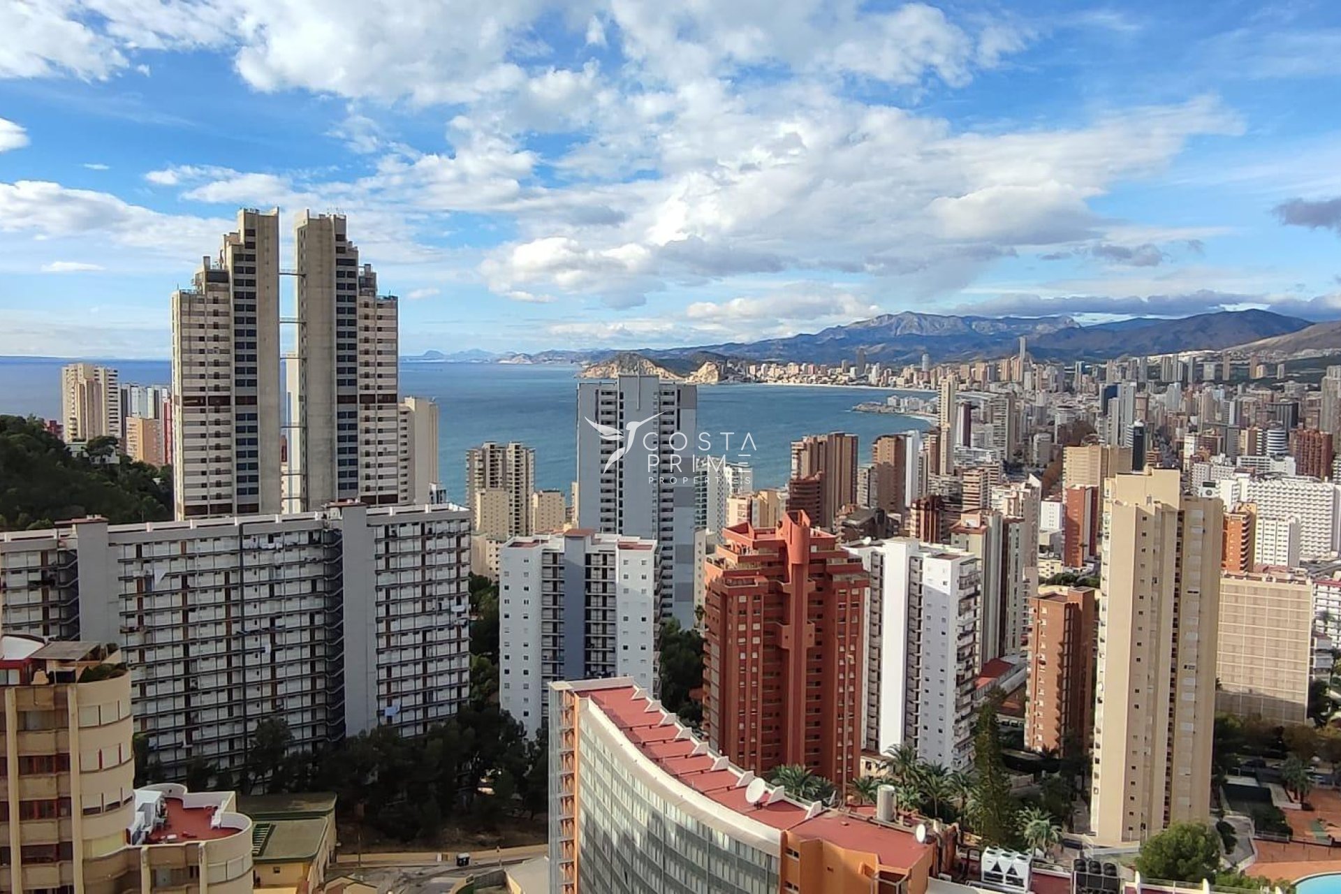 Resale - Apartment / Flat - Benidorm