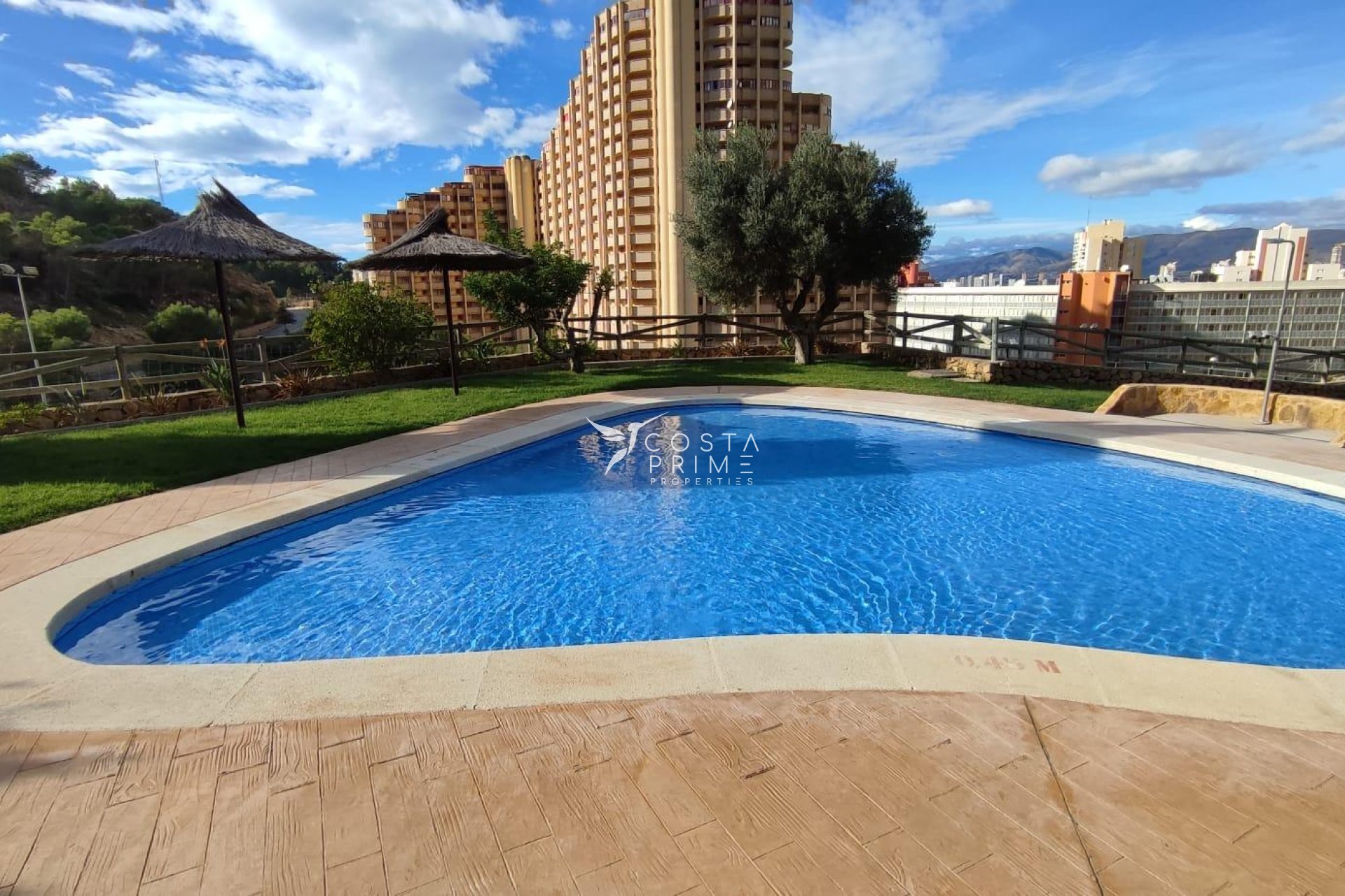 Resale - Apartment / Flat - Benidorm