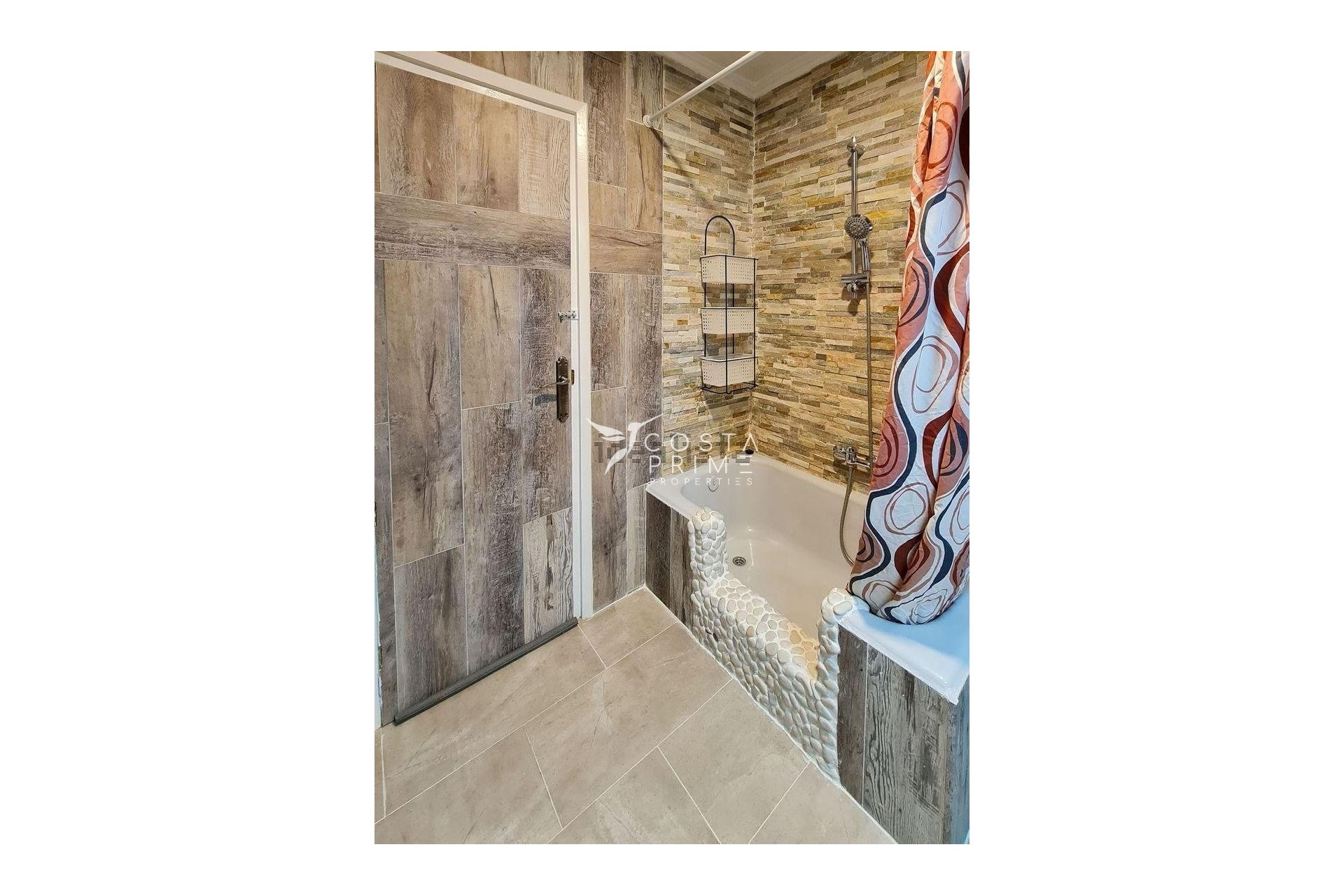 Resale - Apartment / Flat - Benidorm