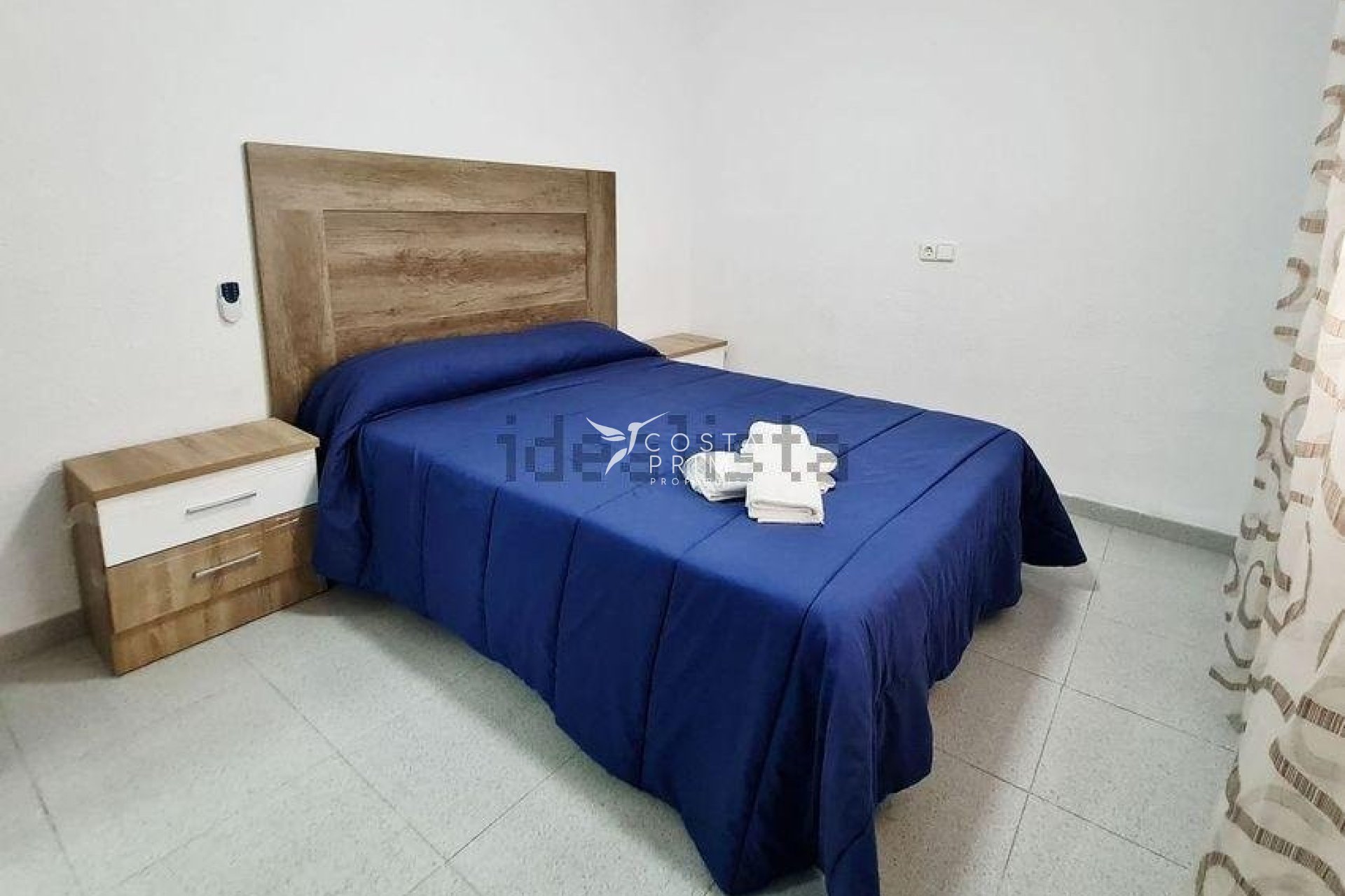 Resale - Apartment / Flat - Benidorm