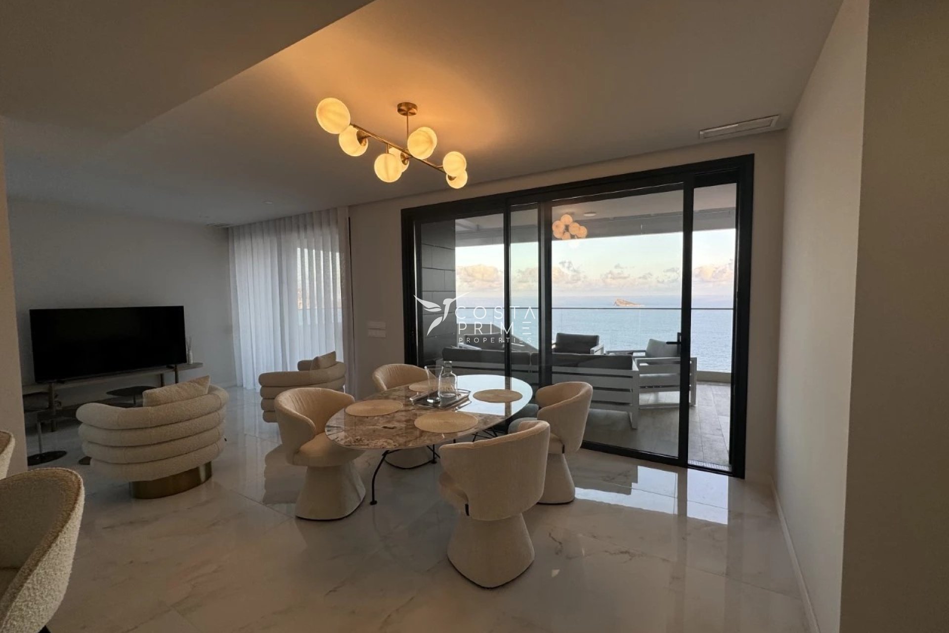 Resale - Apartment / Flat - Benidorm