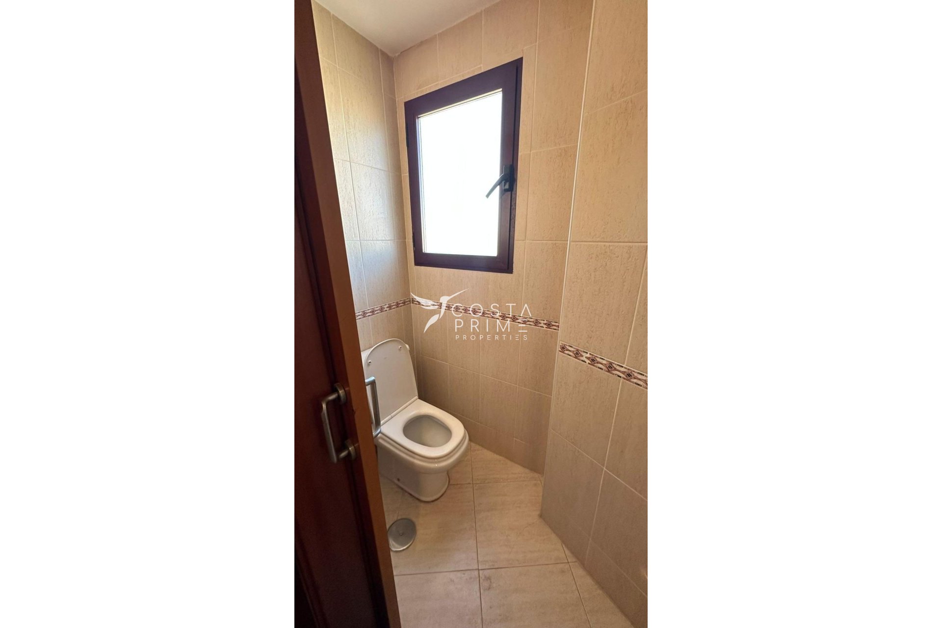 Resale - Apartment / Flat - Benidorm