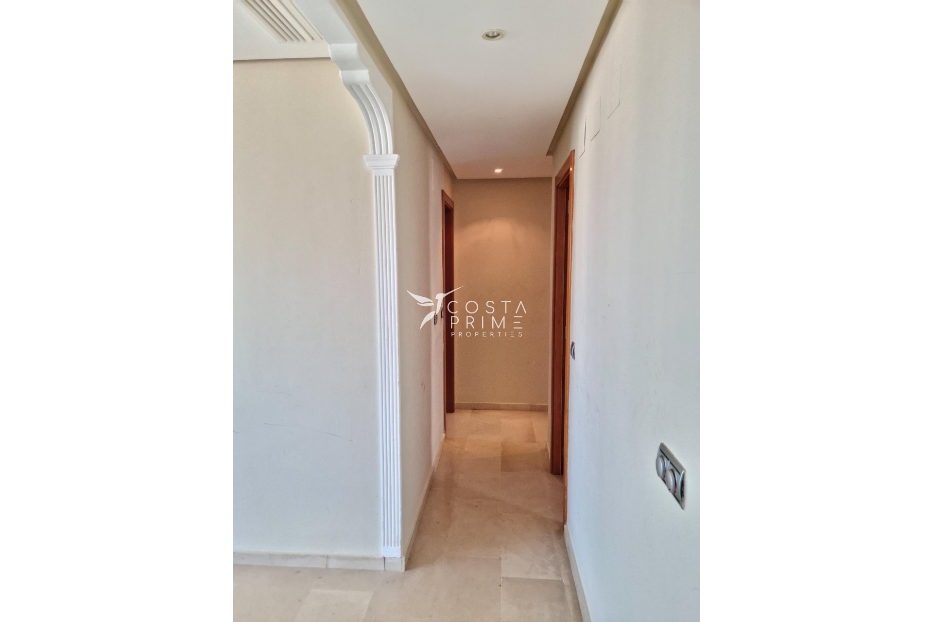 Resale - Apartment / Flat - Benidorm