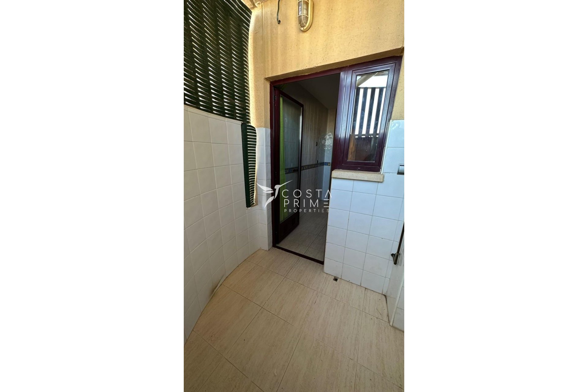 Resale - Apartment / Flat - Benidorm