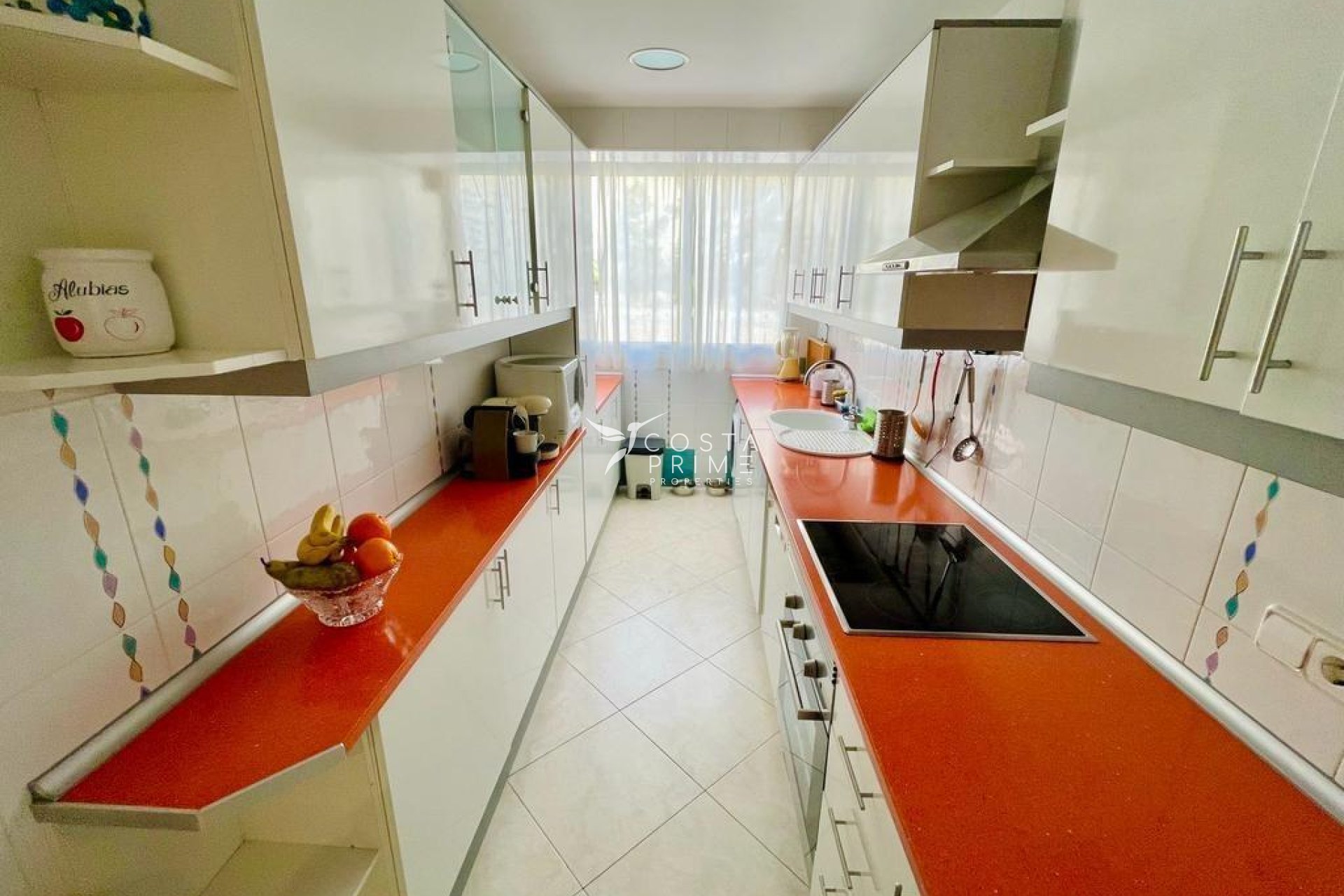 Resale - Apartment / Flat - Benidorm