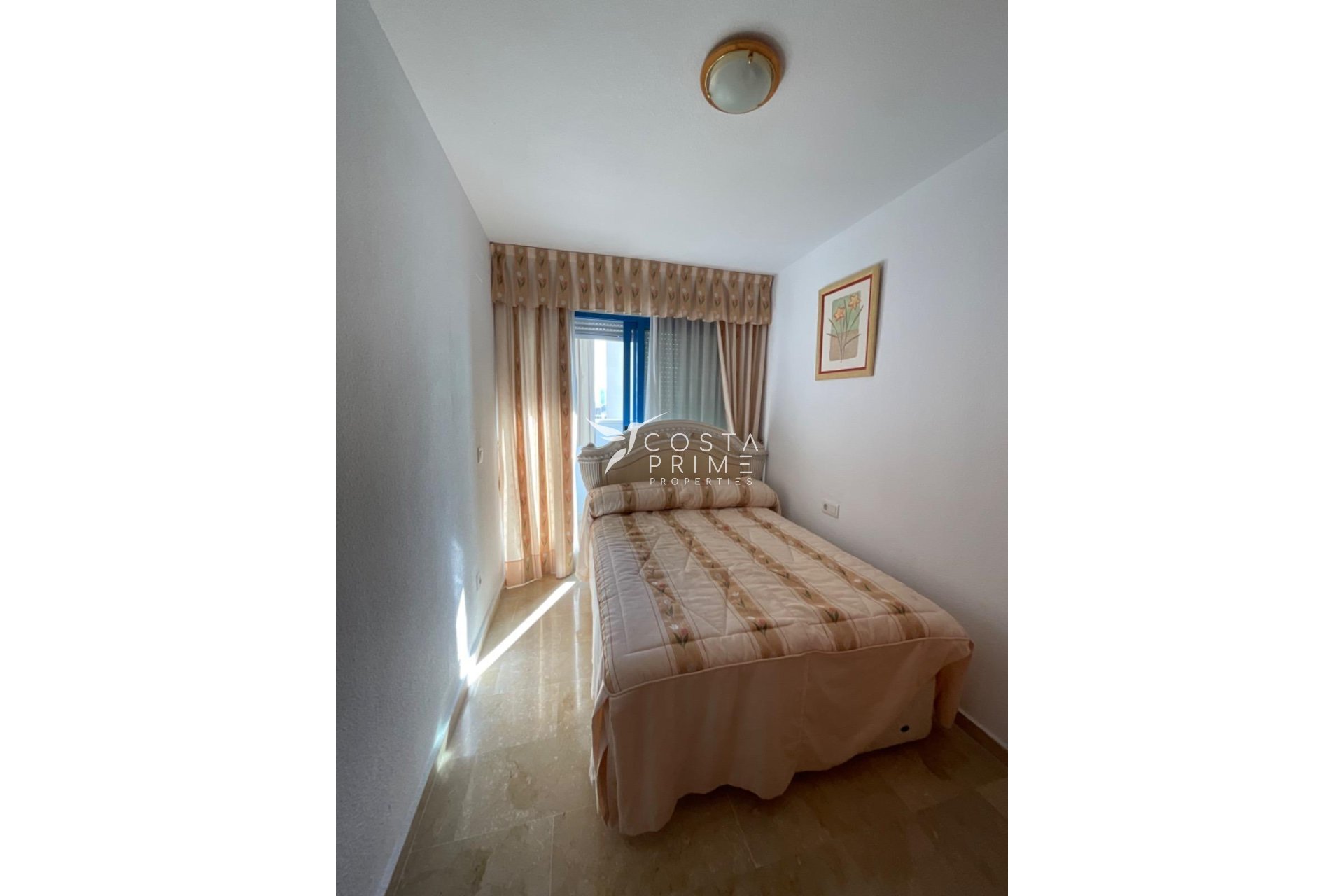 Resale - Apartment / Flat - Benidorm