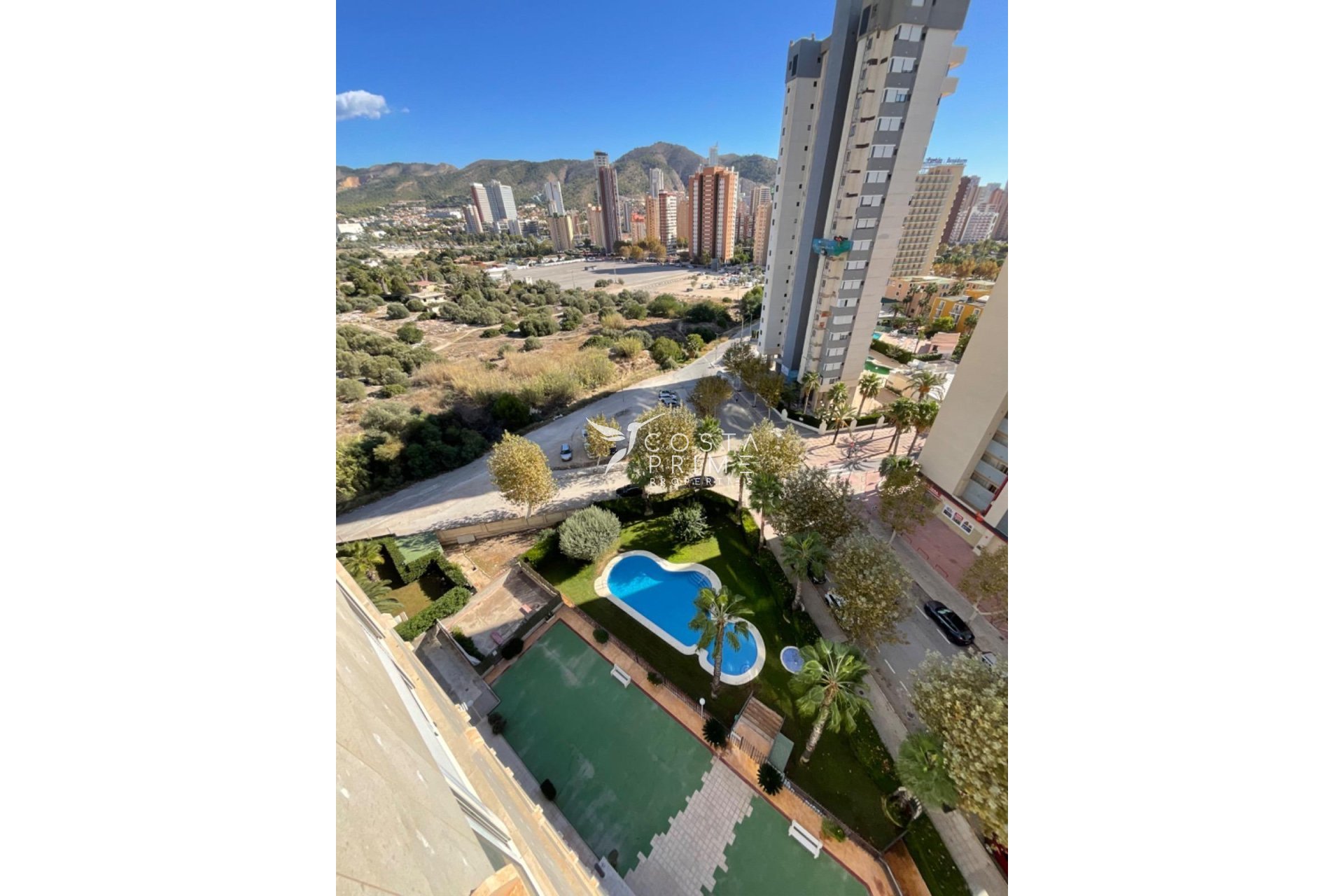 Resale - Apartment / Flat - Benidorm