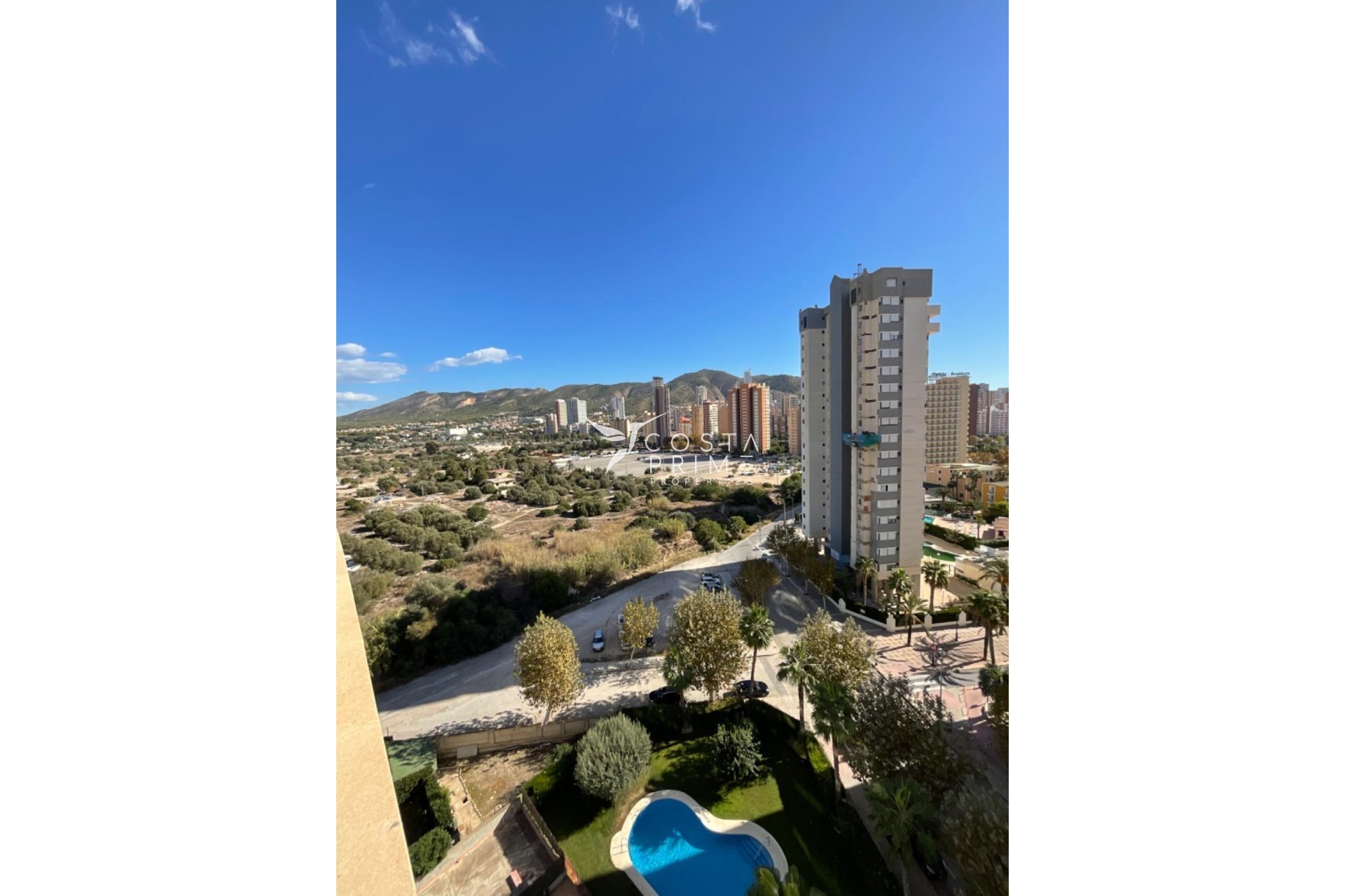 Resale - Apartment / Flat - Benidorm