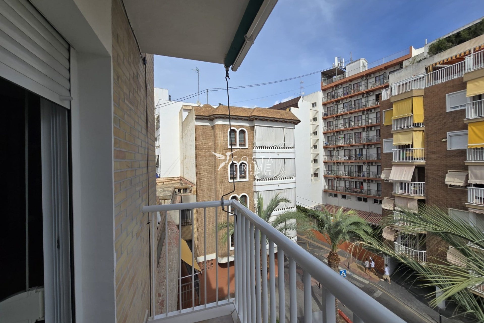 Resale - Apartment / Flat - Benidorm