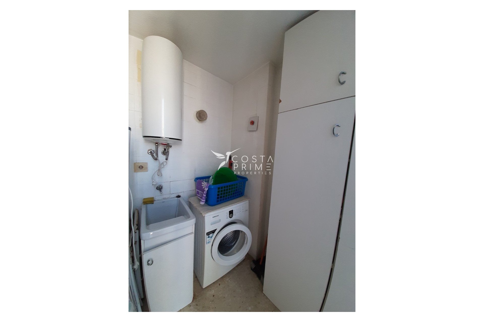 Resale - Apartment / Flat - Benidorm