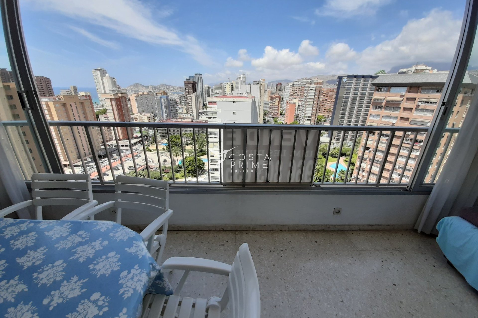 Resale - Apartment / Flat - Benidorm