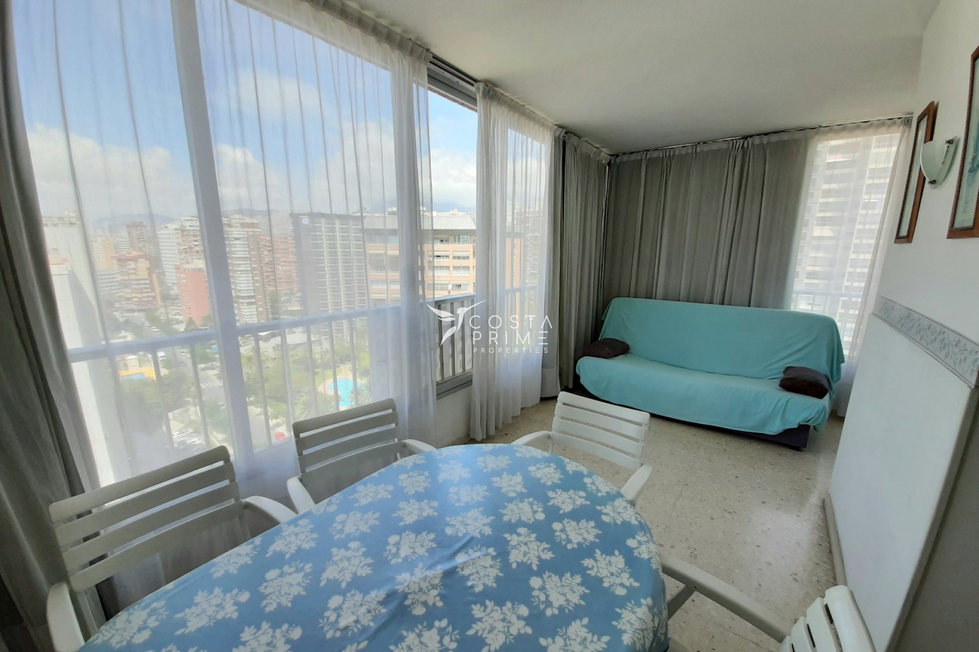 Resale - Apartment / Flat - Benidorm