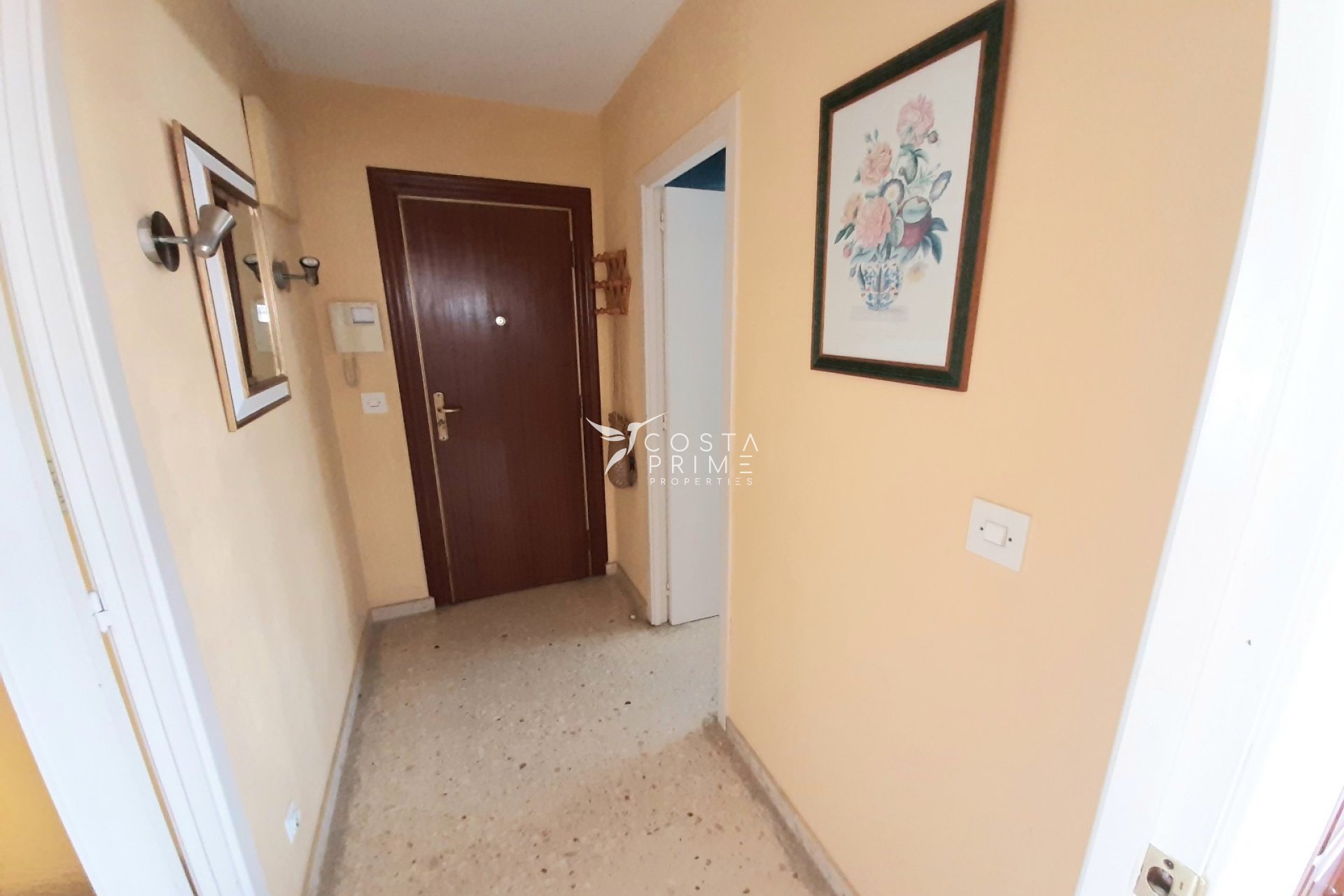 Resale - Apartment / Flat - Benidorm