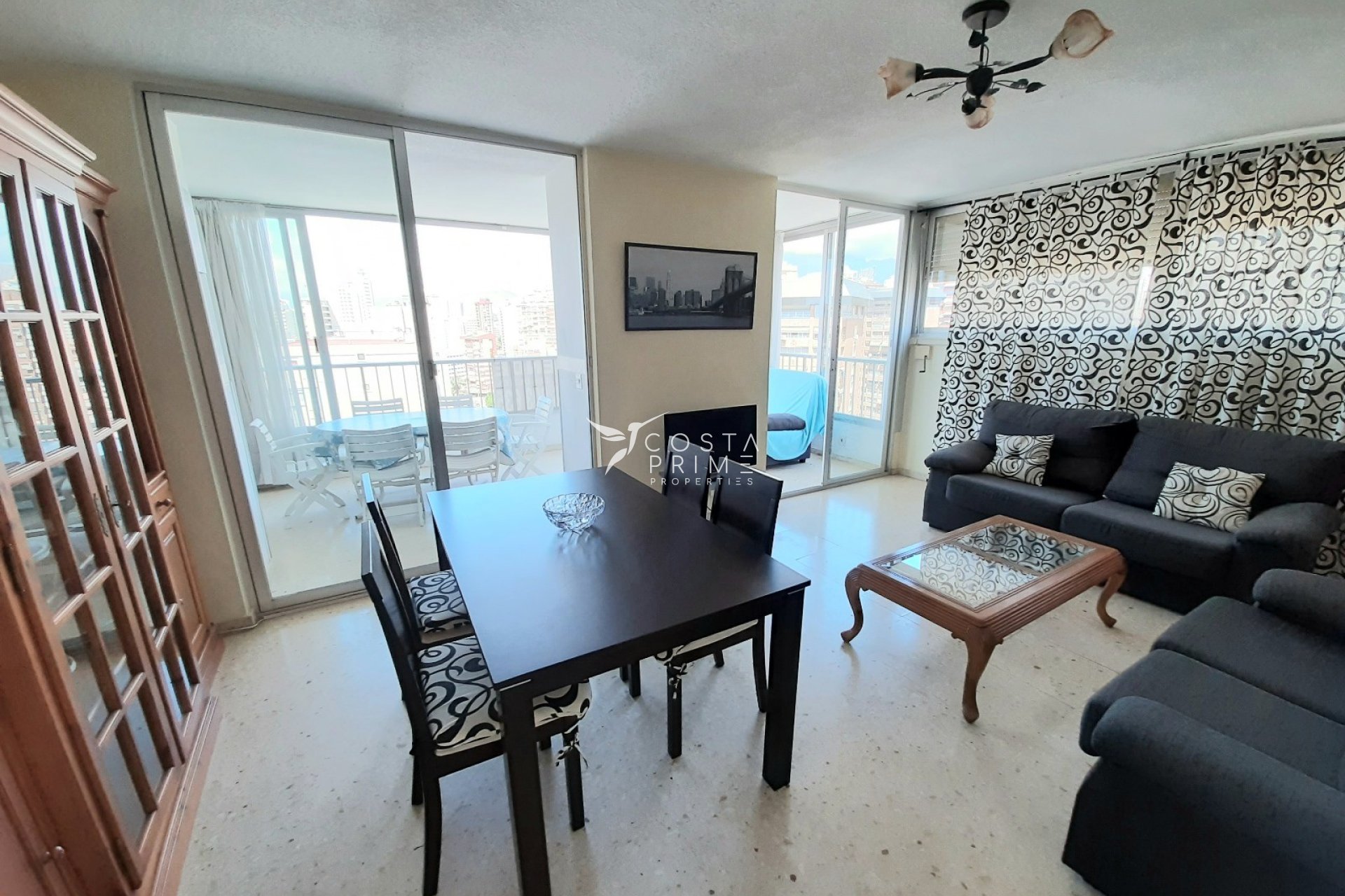 Resale - Apartment / Flat - Benidorm