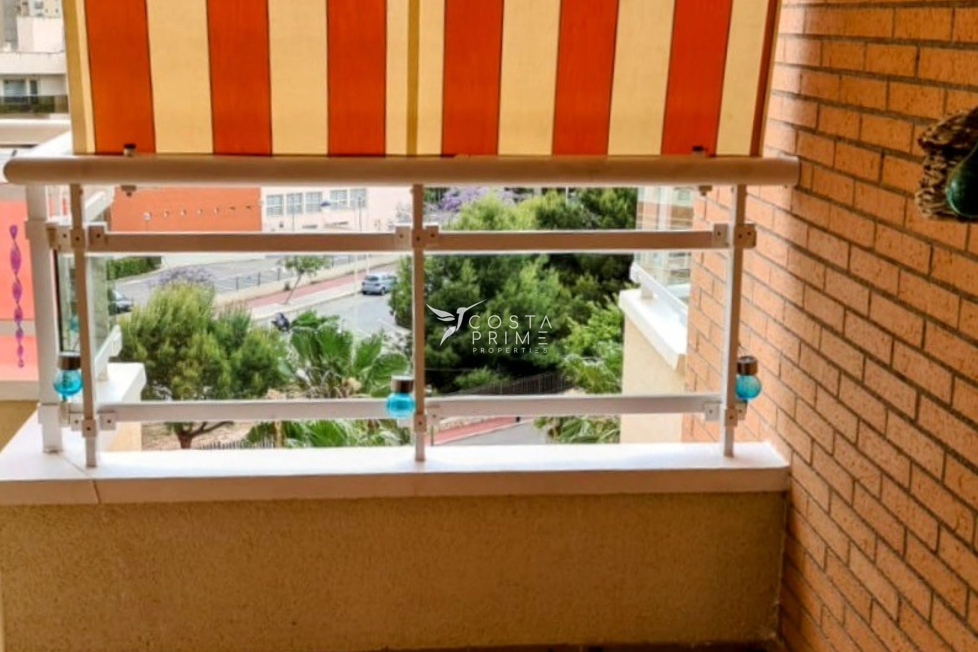 Resale - Apartment / Flat - Benidorm