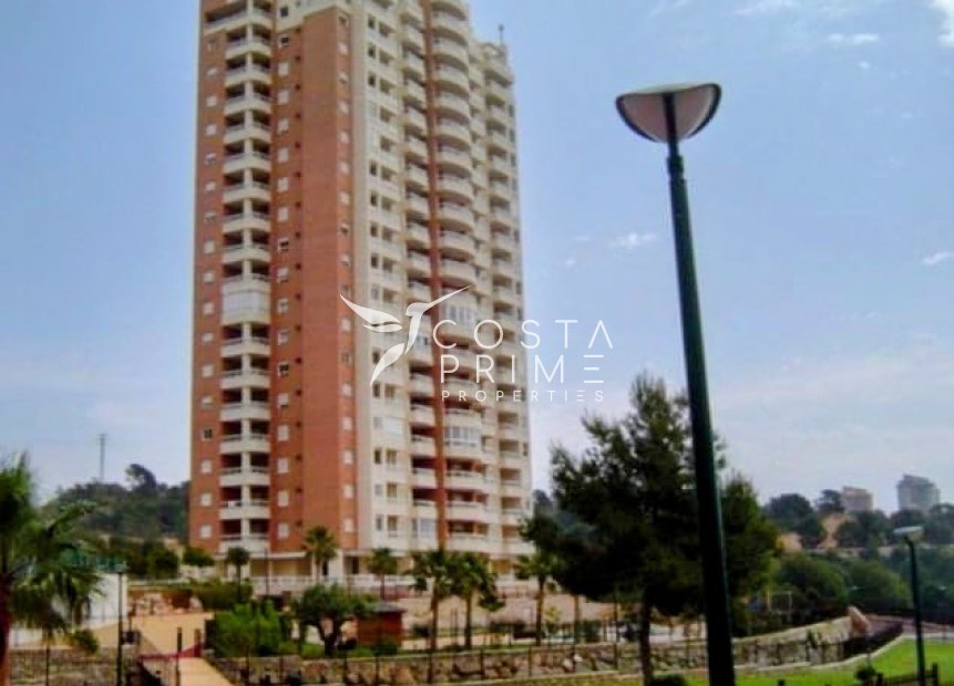 Resale - Apartment / Flat - Benidorm